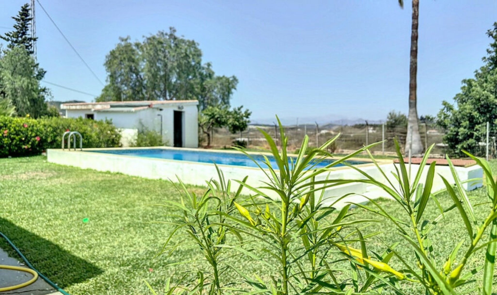 Resale - House -
Torre del Mar