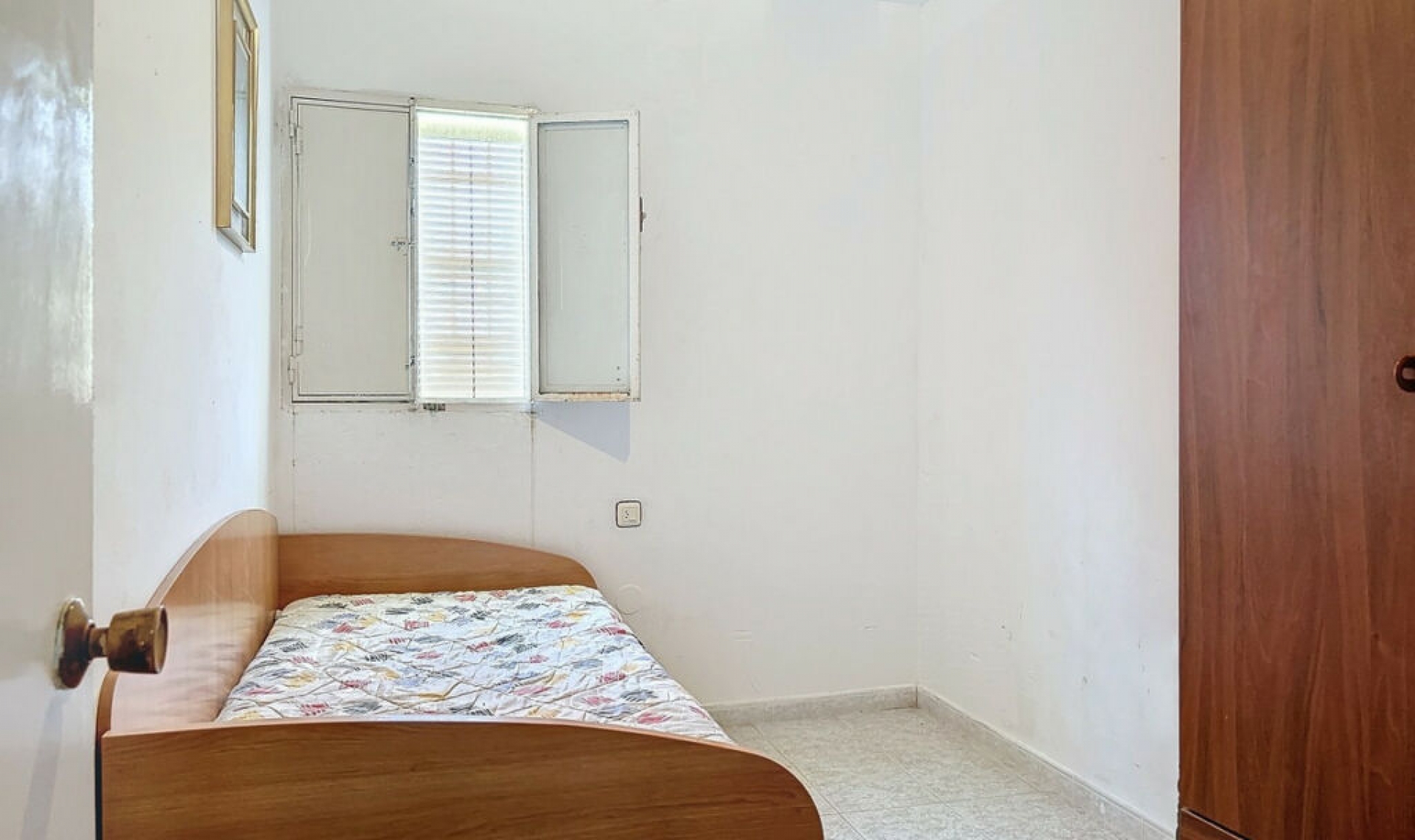 Resale - House -
Torre del Mar