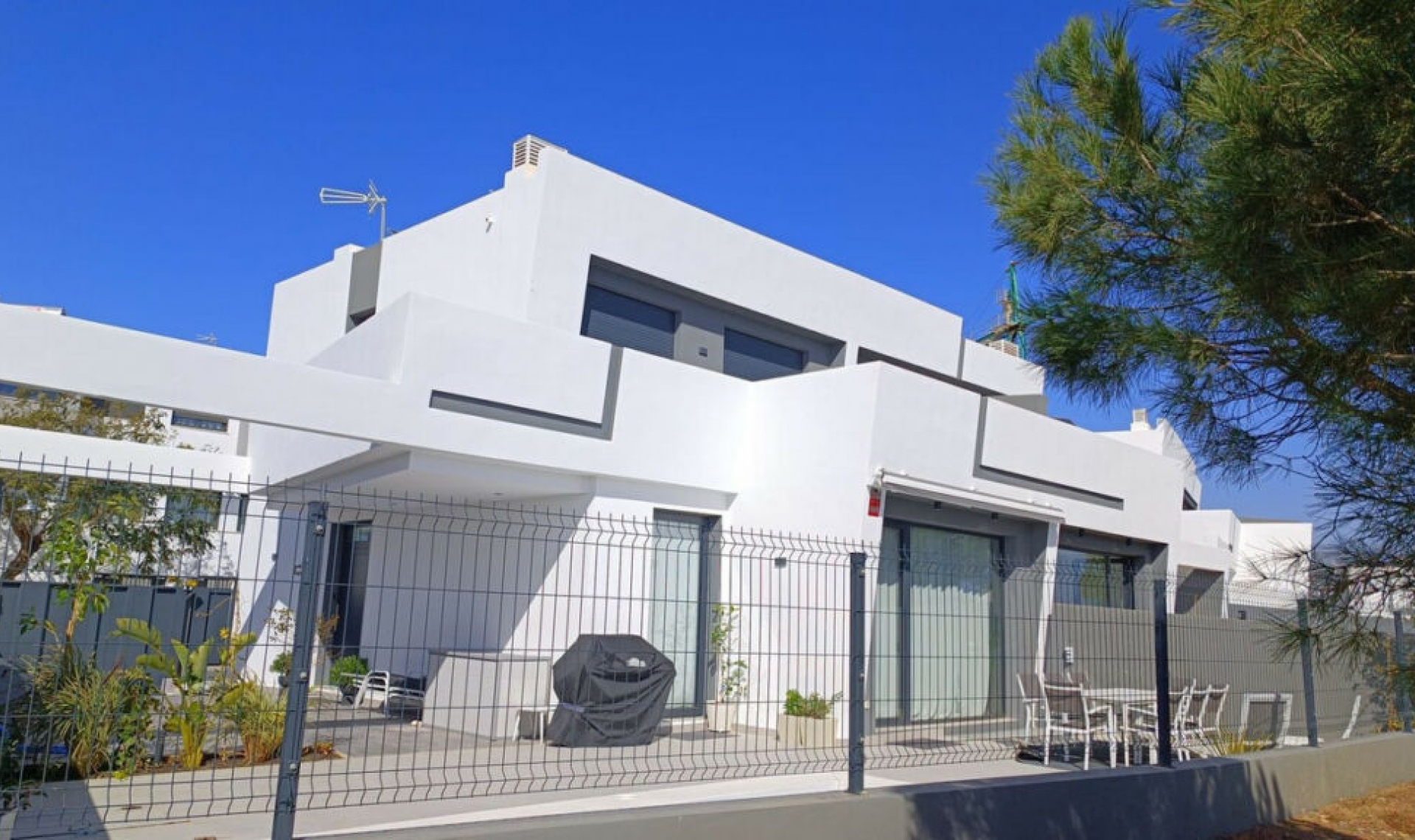 Resale - House -
Torre del Mar