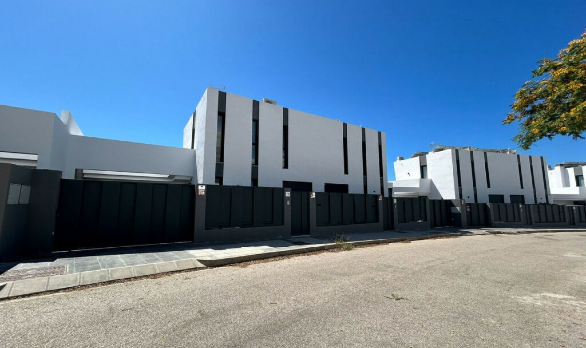 Resale - House -
Torre del Mar