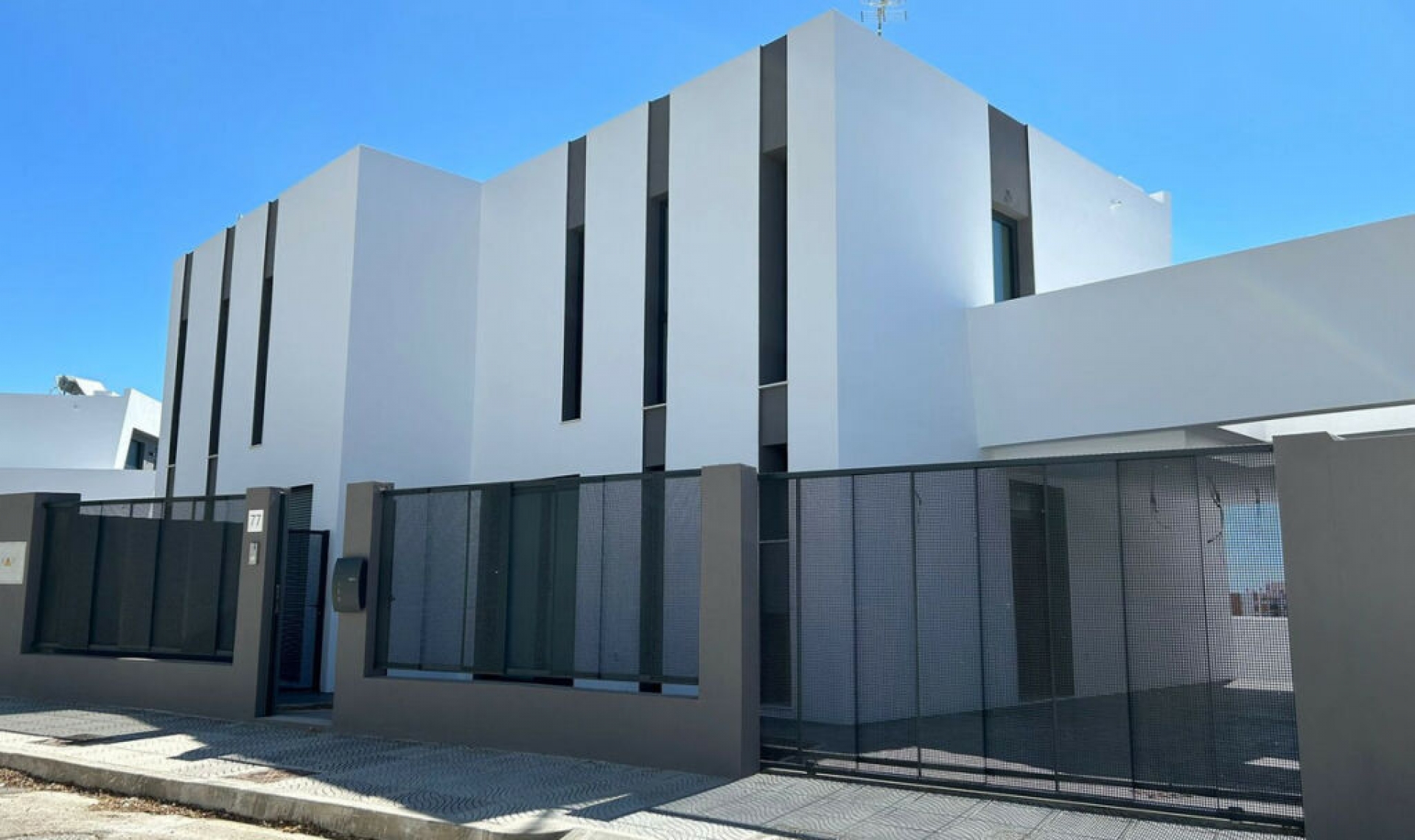 Resale - House -
Torre del Mar