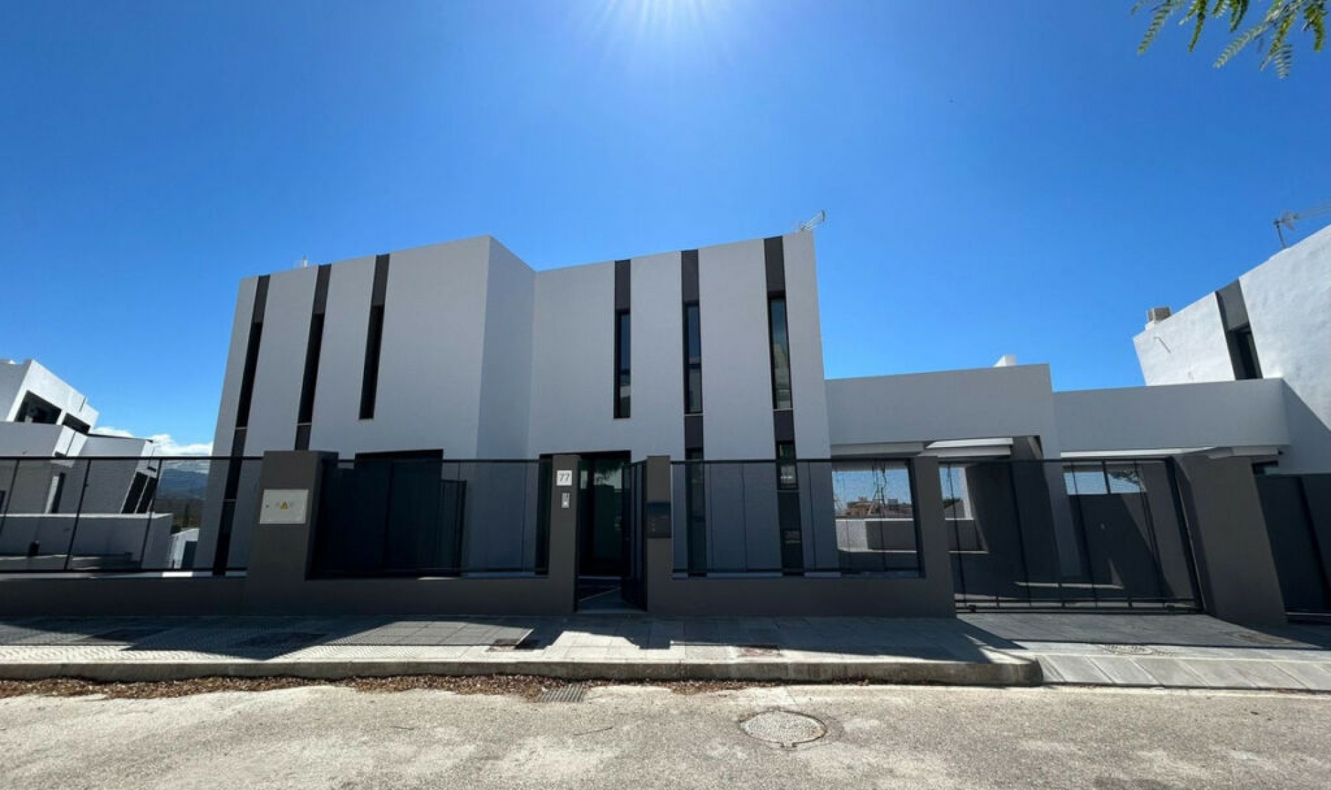 Resale - House -
Torre del Mar