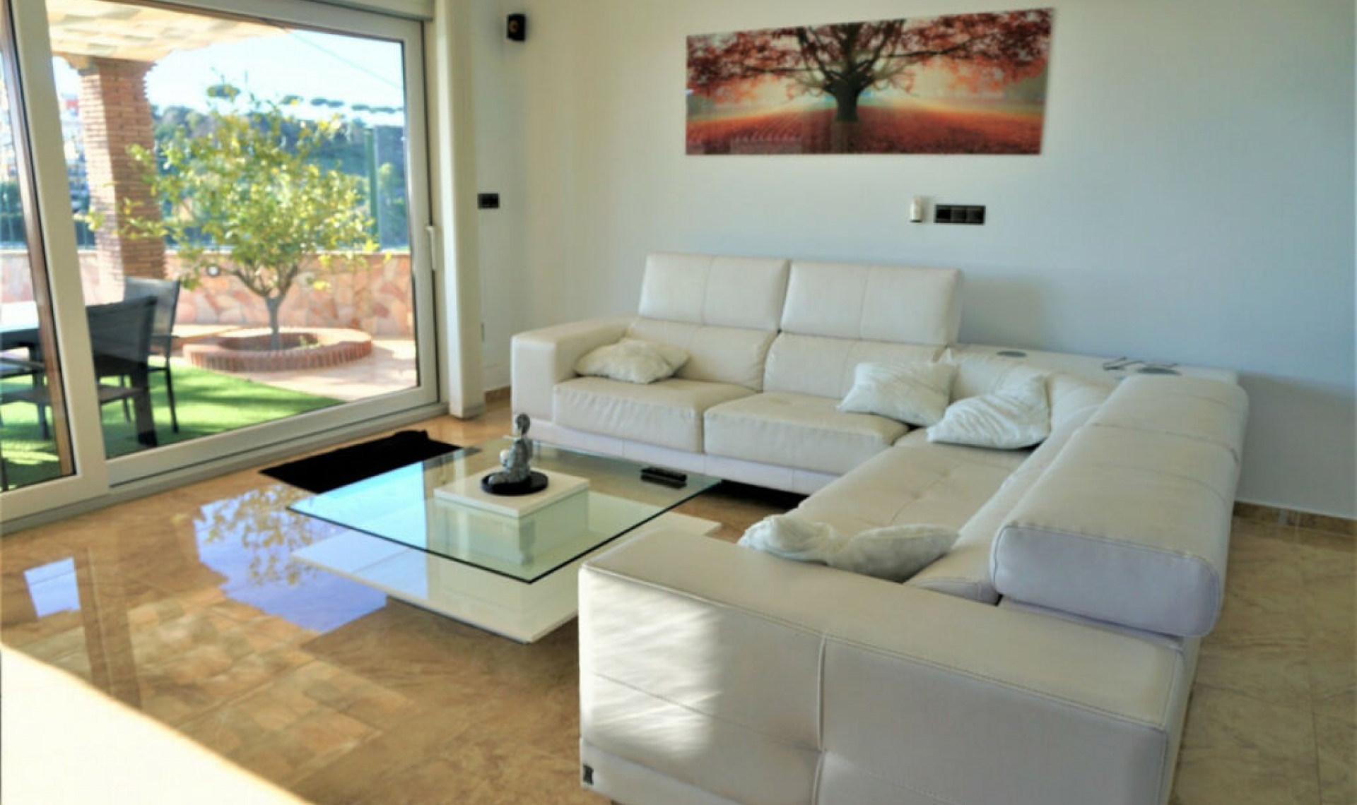 Resale - House -
Torre del Mar
