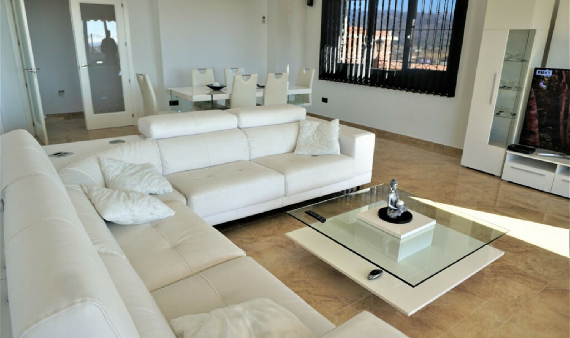 Resale - House -
Torre del Mar