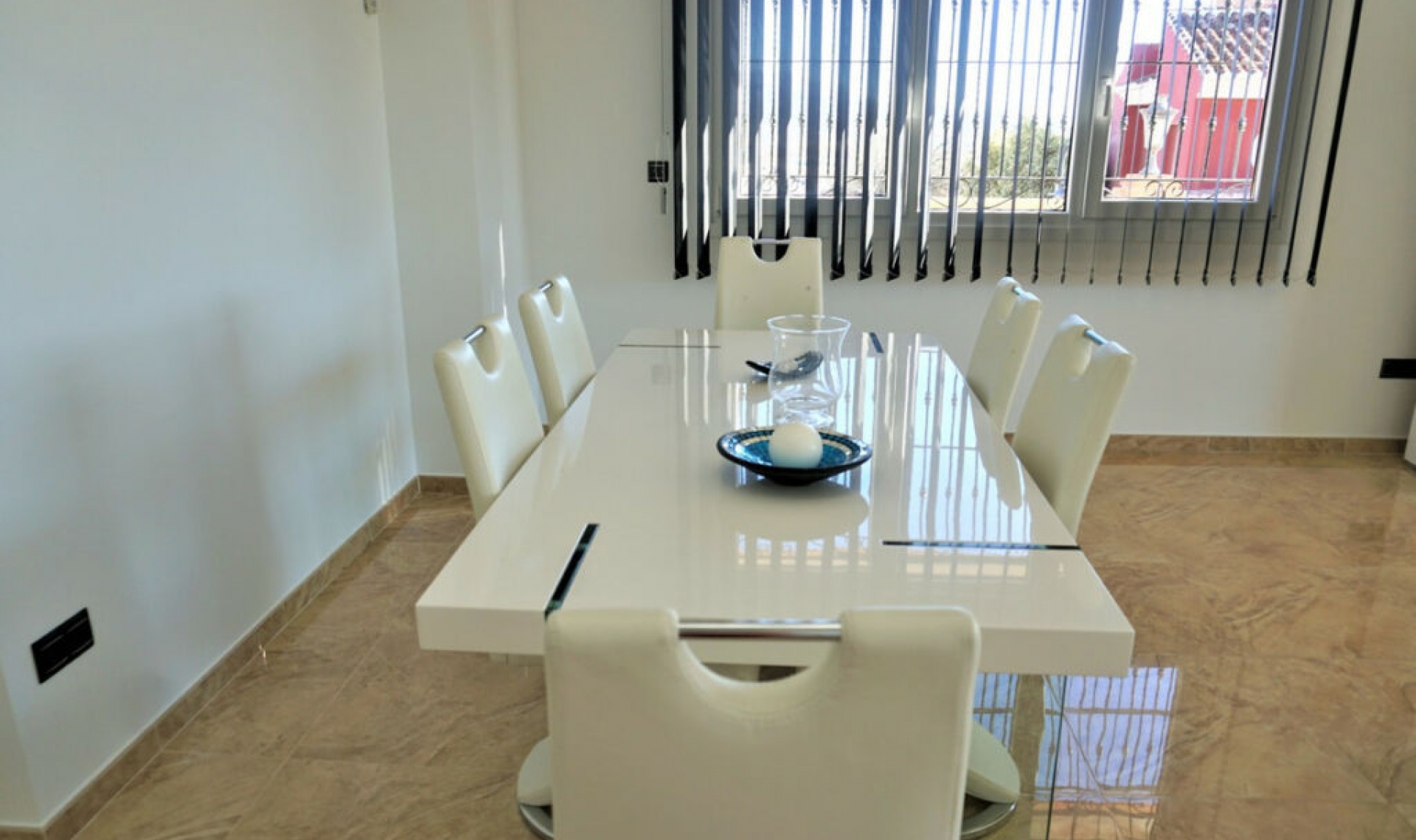 Resale - House -
Torre del Mar