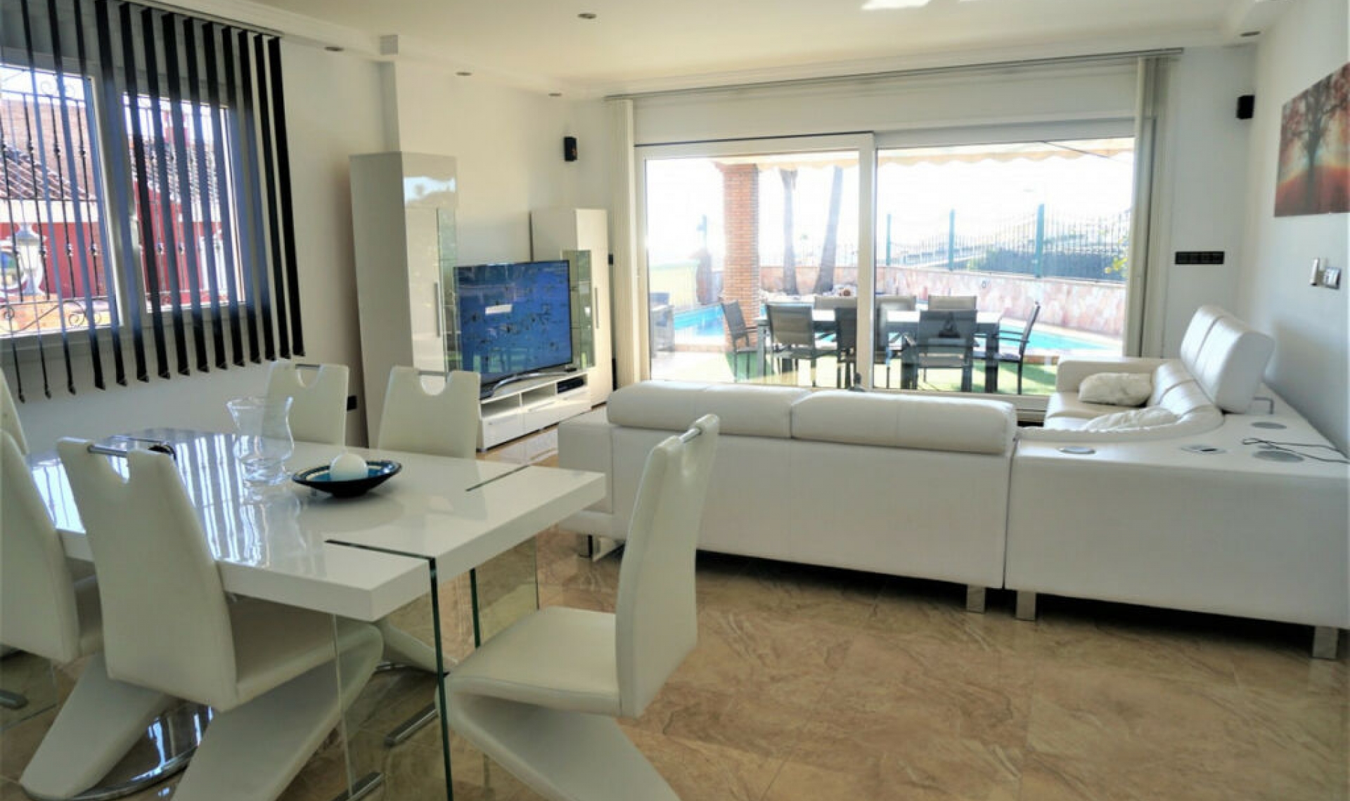 Resale - House -
Torre del Mar