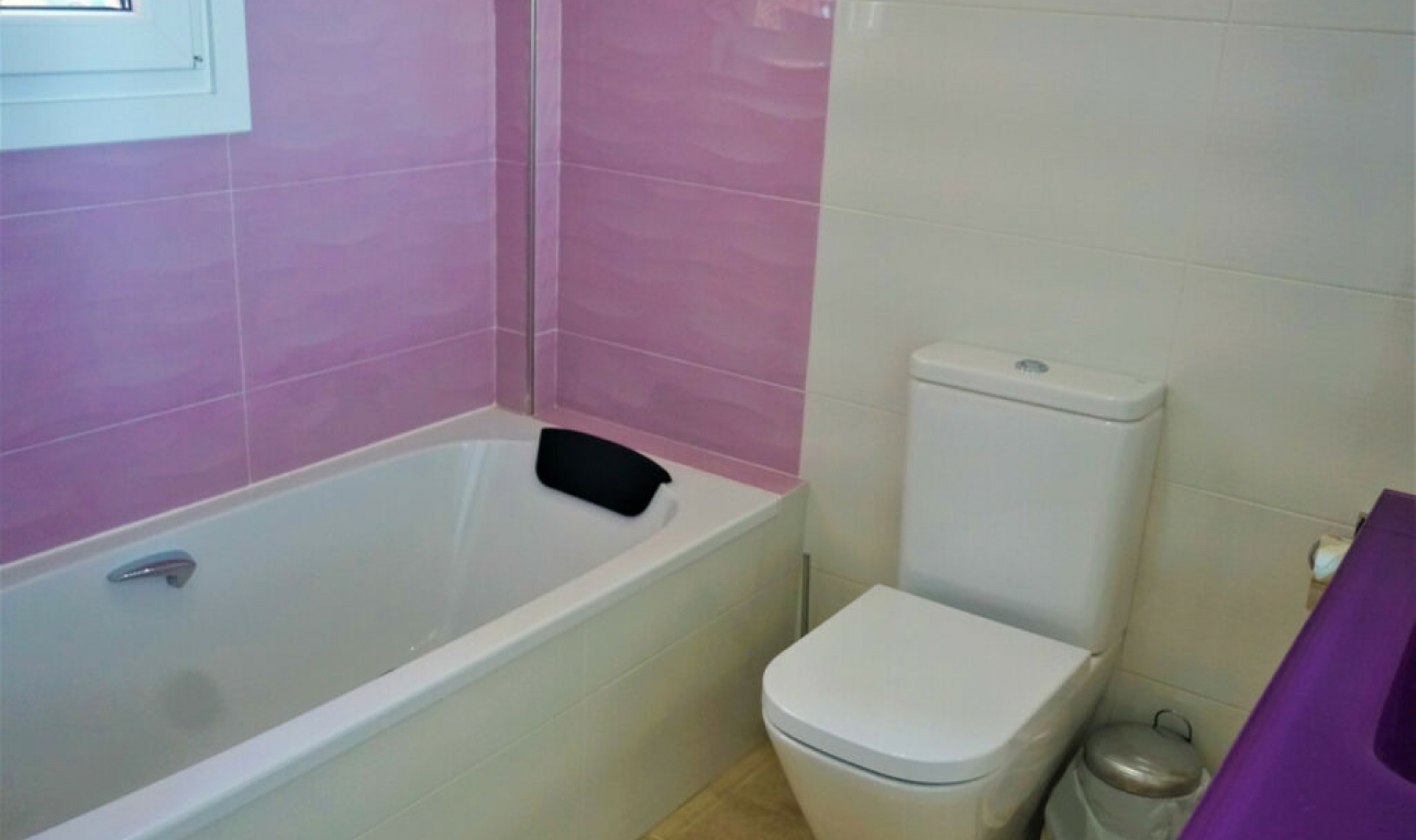Resale - House -
Torre del Mar