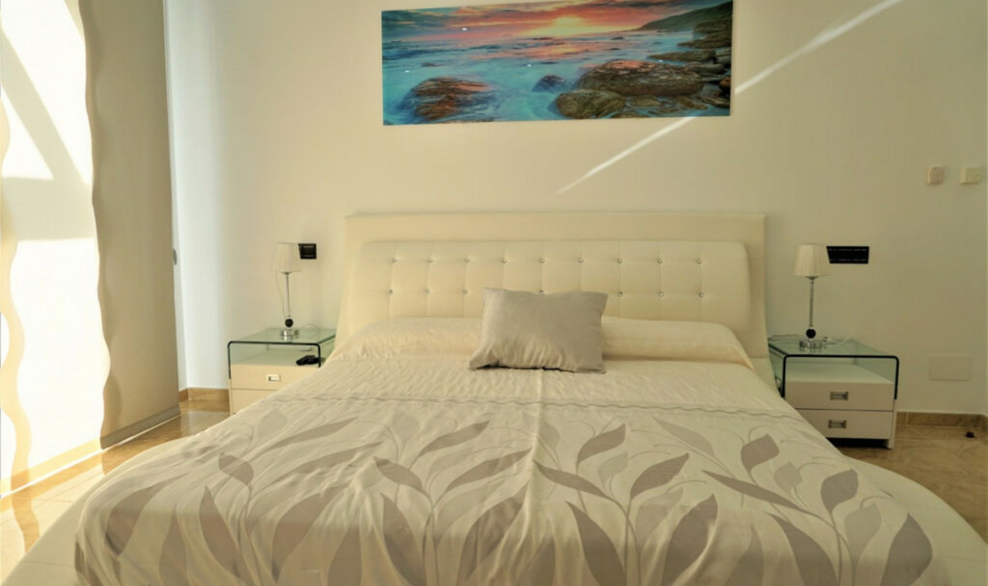 Resale - House -
Torre del Mar