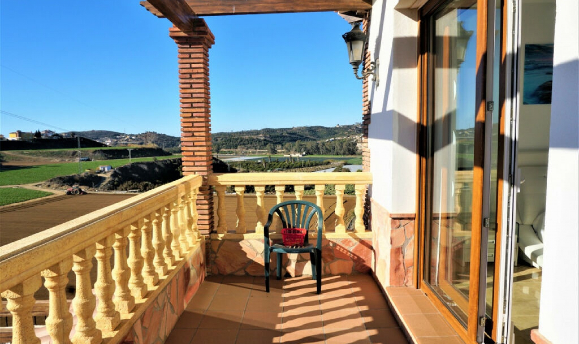 Resale - House -
Torre del Mar