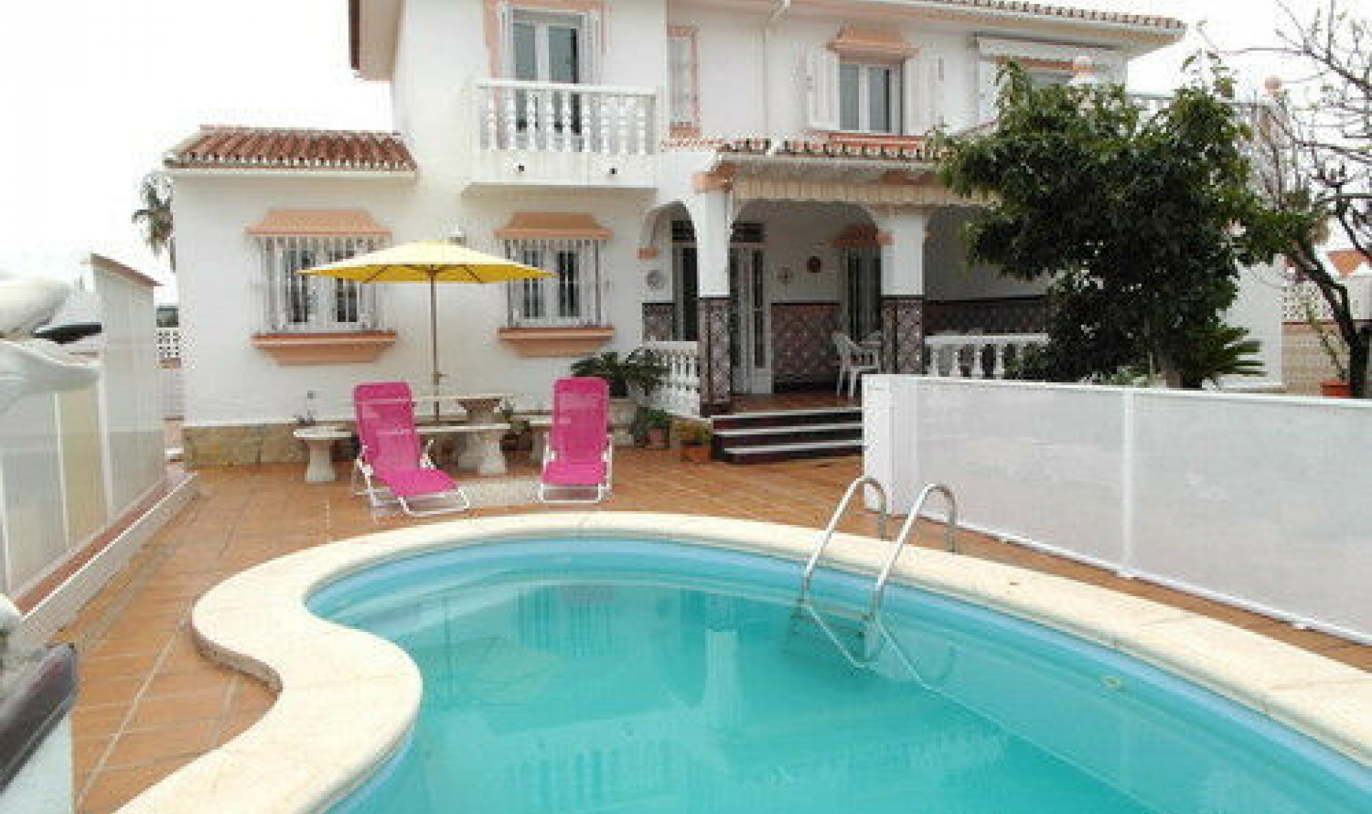 Resale - House -
Torre del Mar