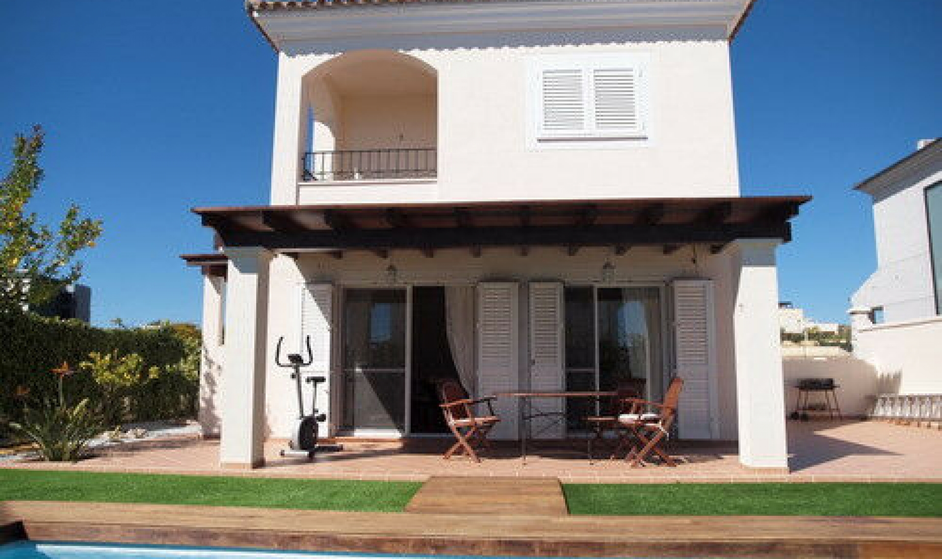 Resale - House -
Torre del Mar