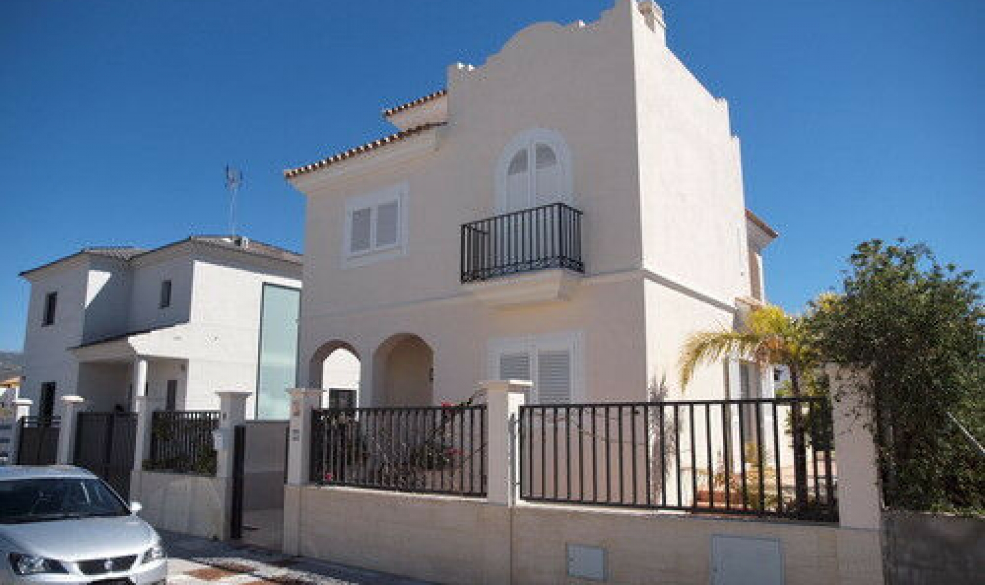 Resale - House -
Torre del Mar
