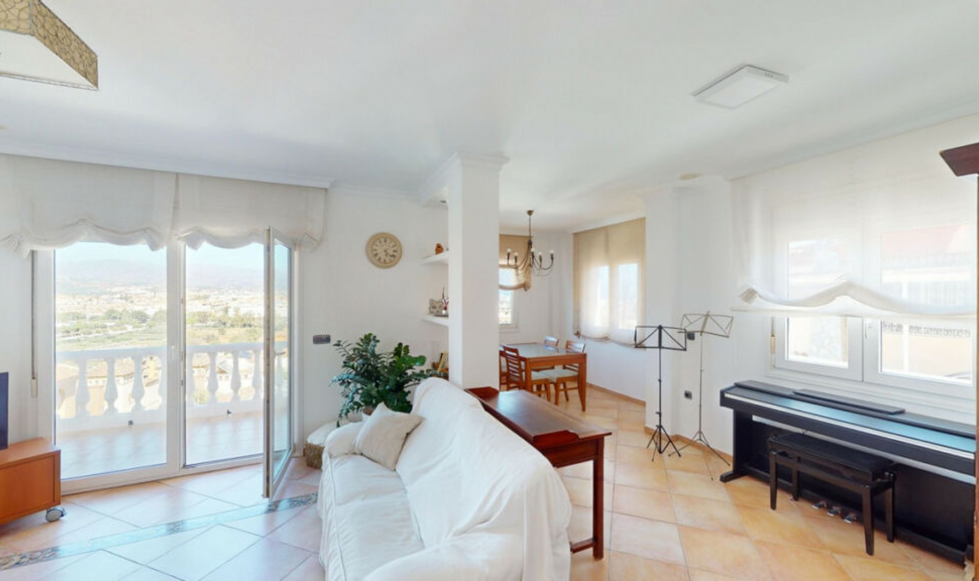 Resale - House -
Torre del Mar