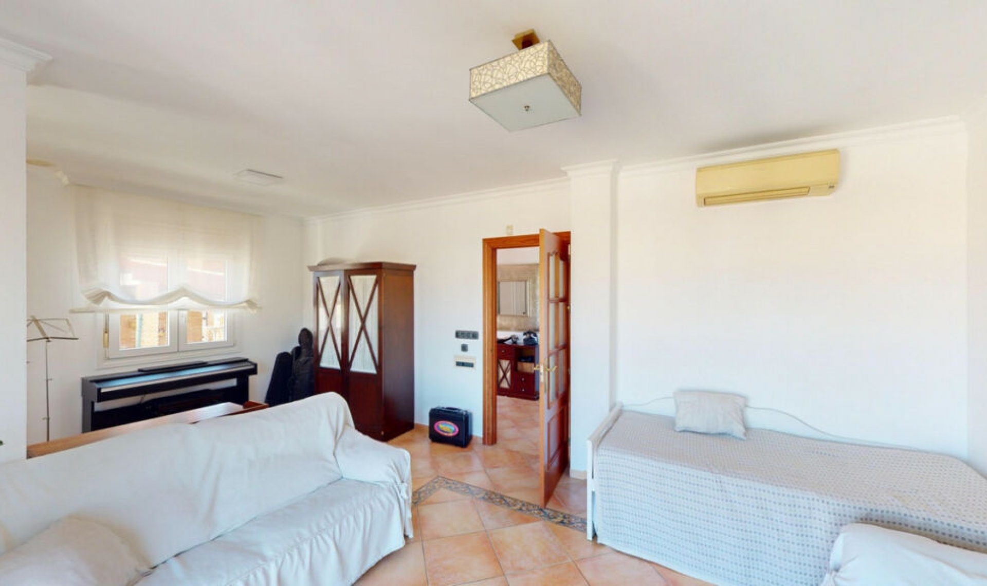 Resale - House -
Torre del Mar