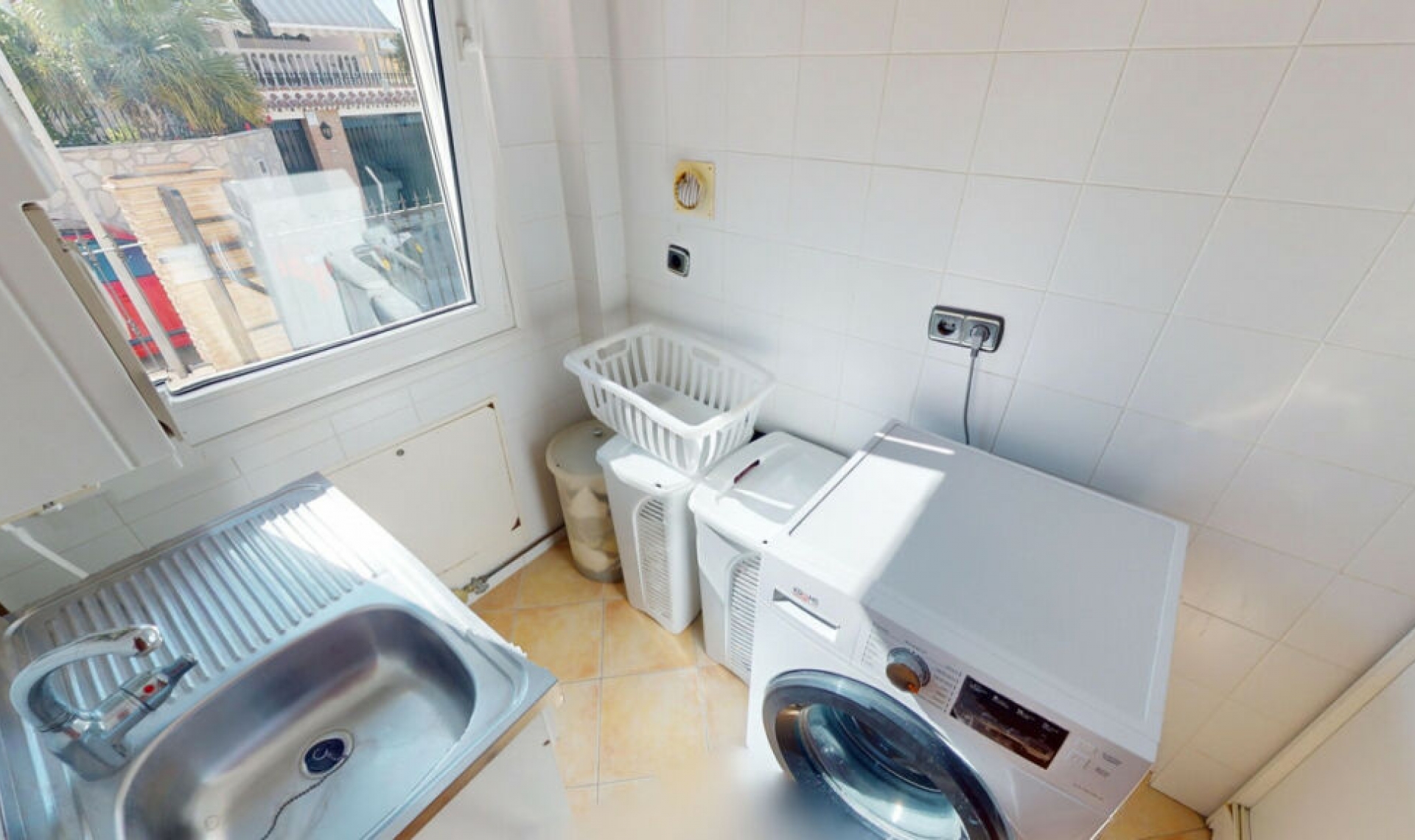 Resale - House -
Torre del Mar