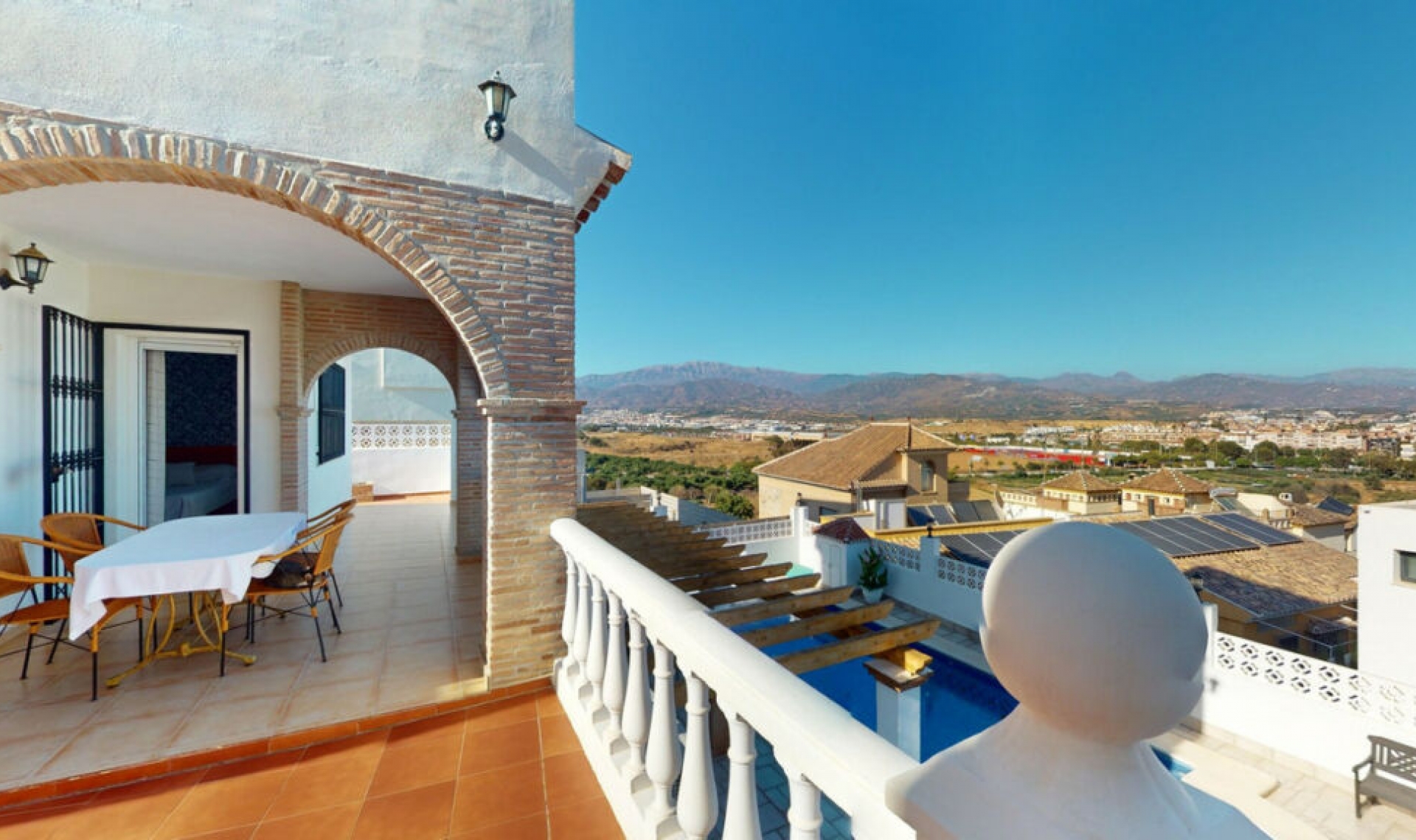 Resale - House -
Torre del Mar