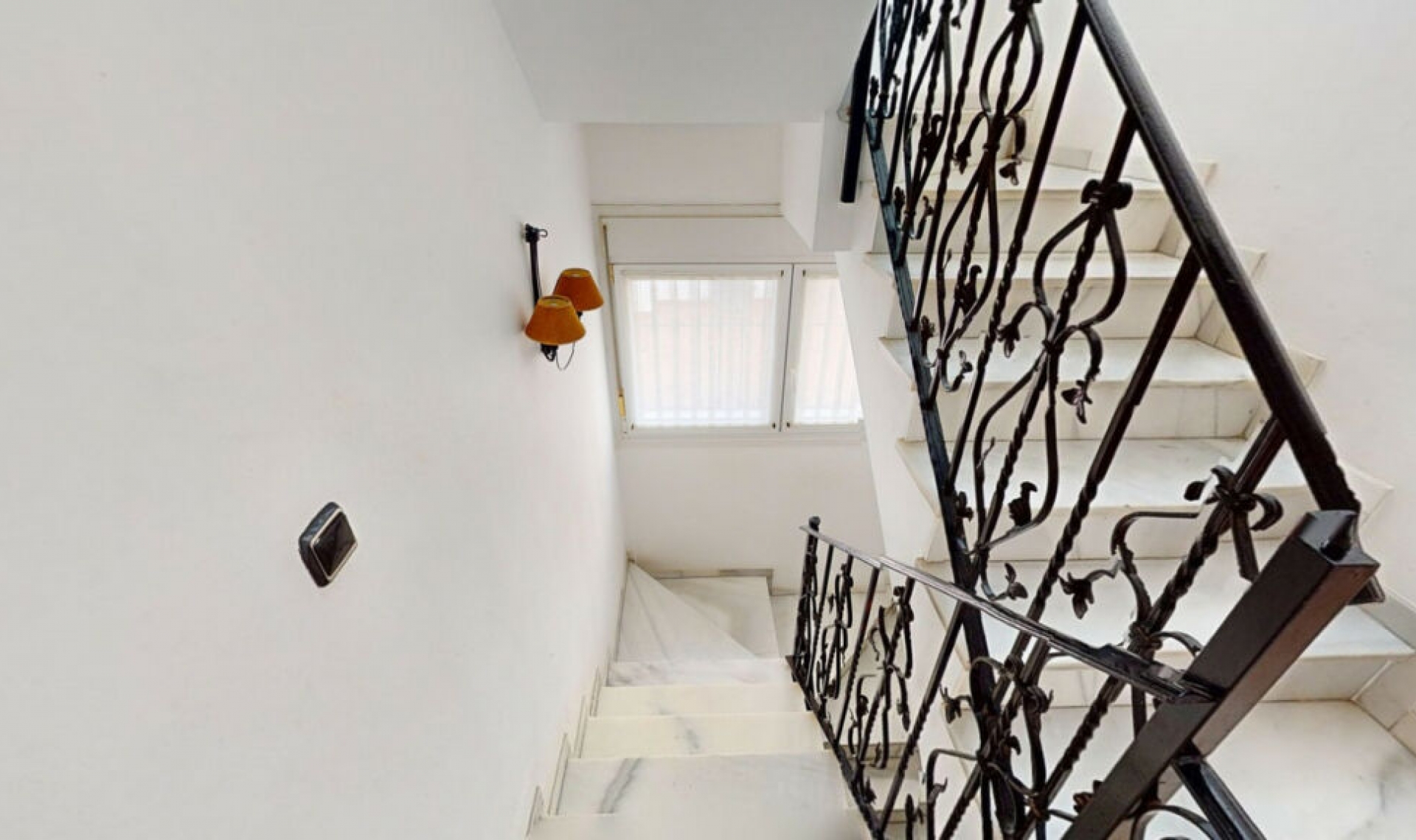 Resale - House -
Torre del Mar