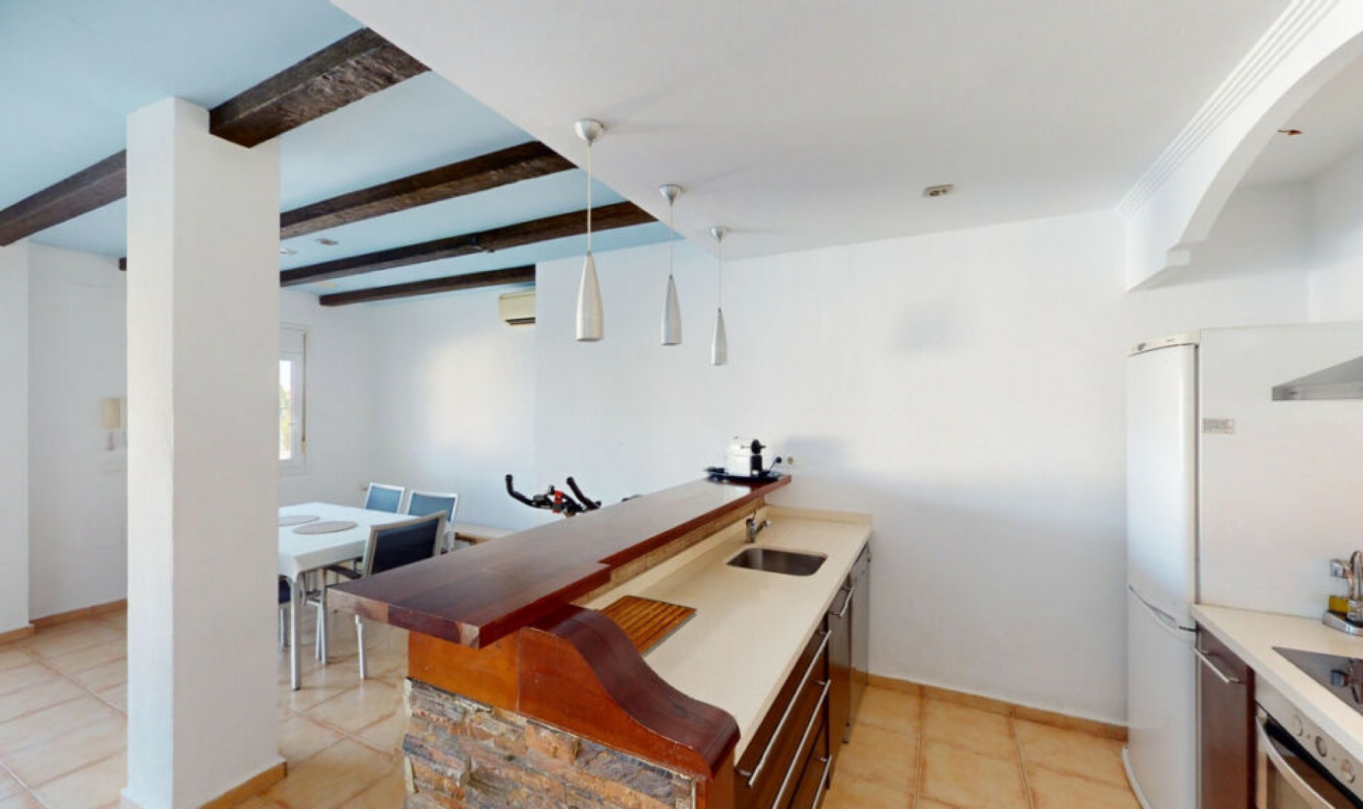 Resale - House -
Torre del Mar