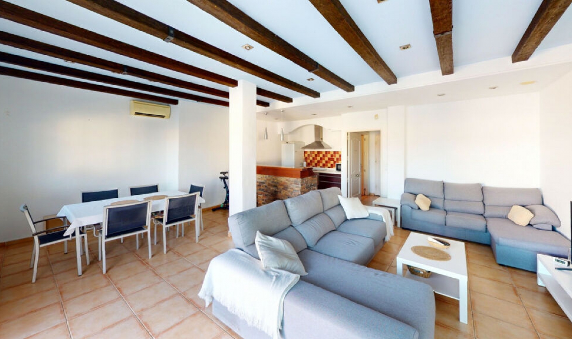 Resale - House -
Torre del Mar