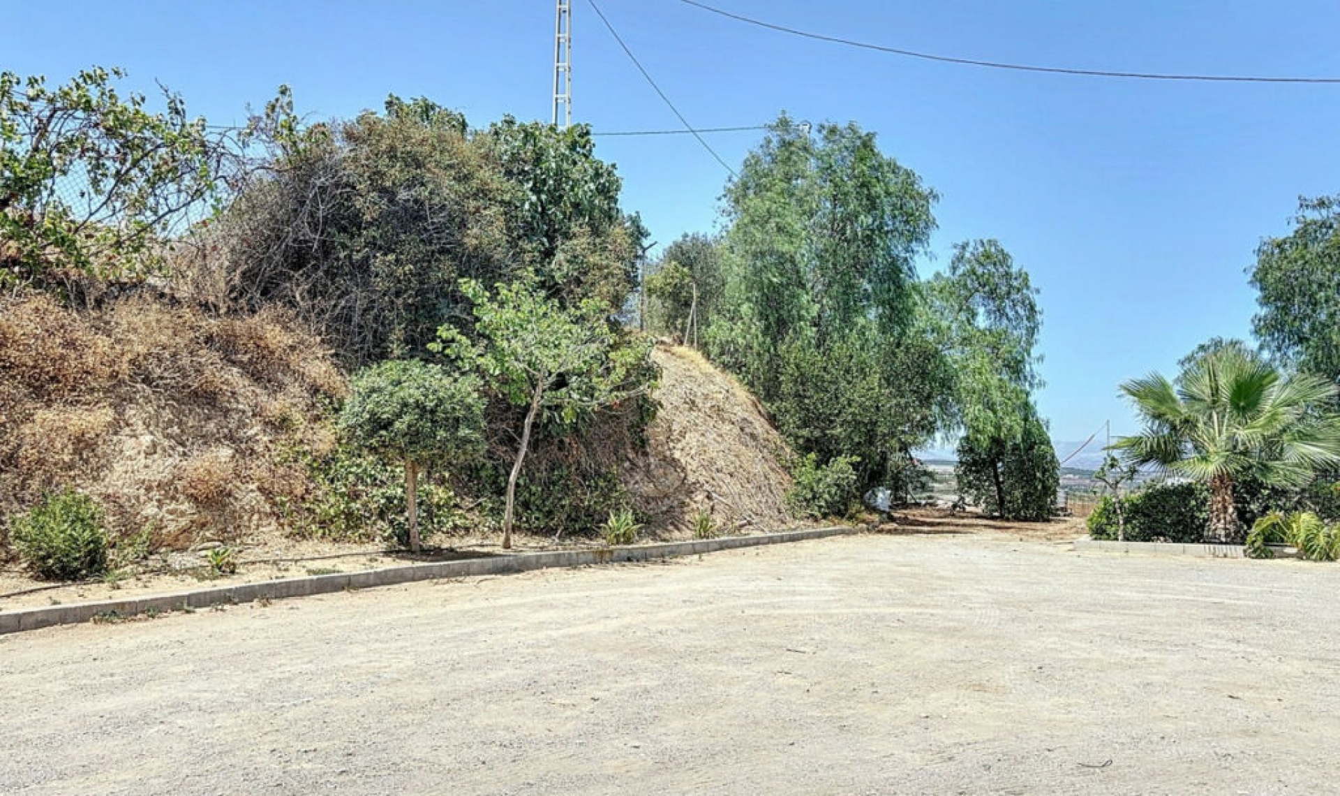 Resale - House -
Torre del Mar