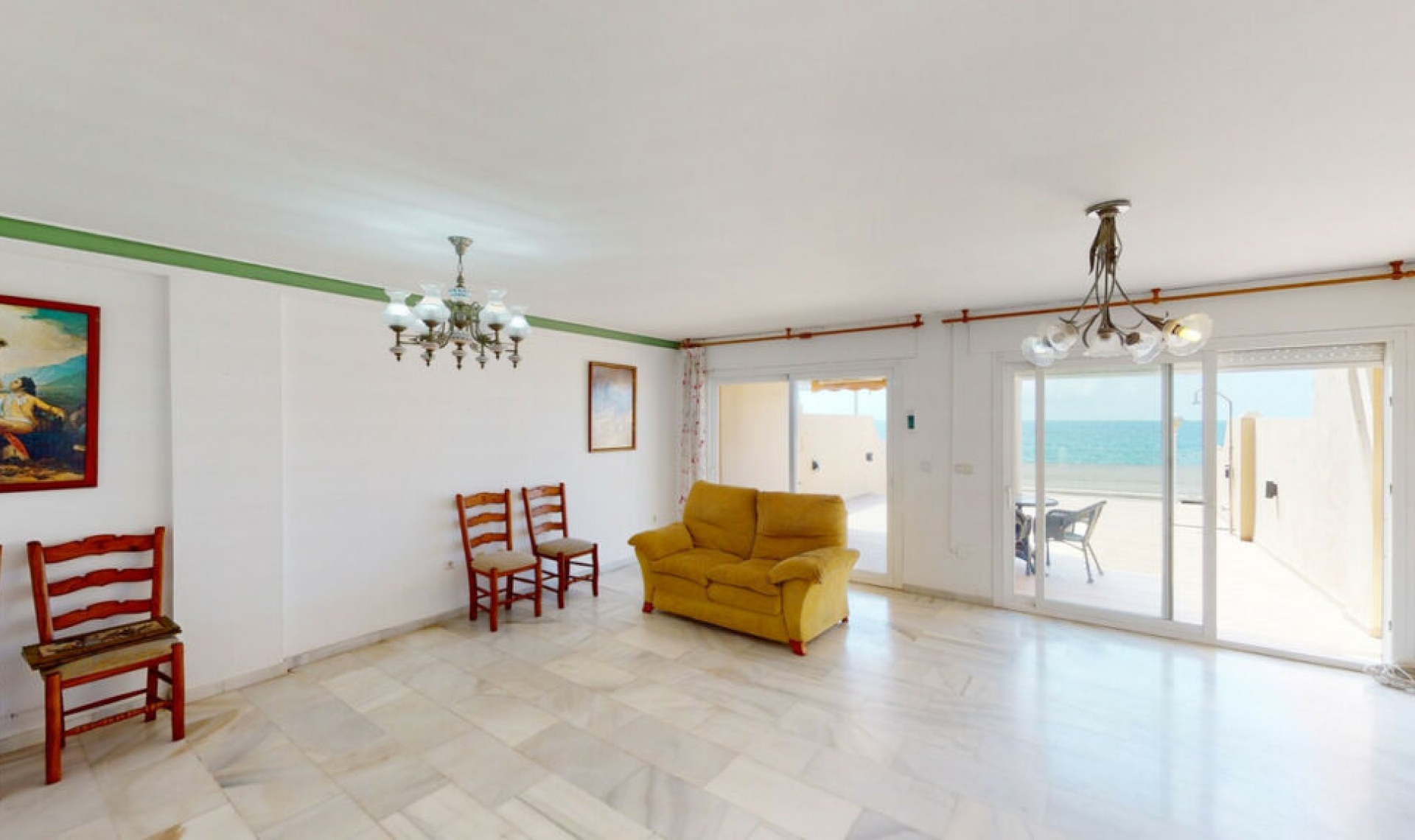 Resale - House -
Torre del Mar