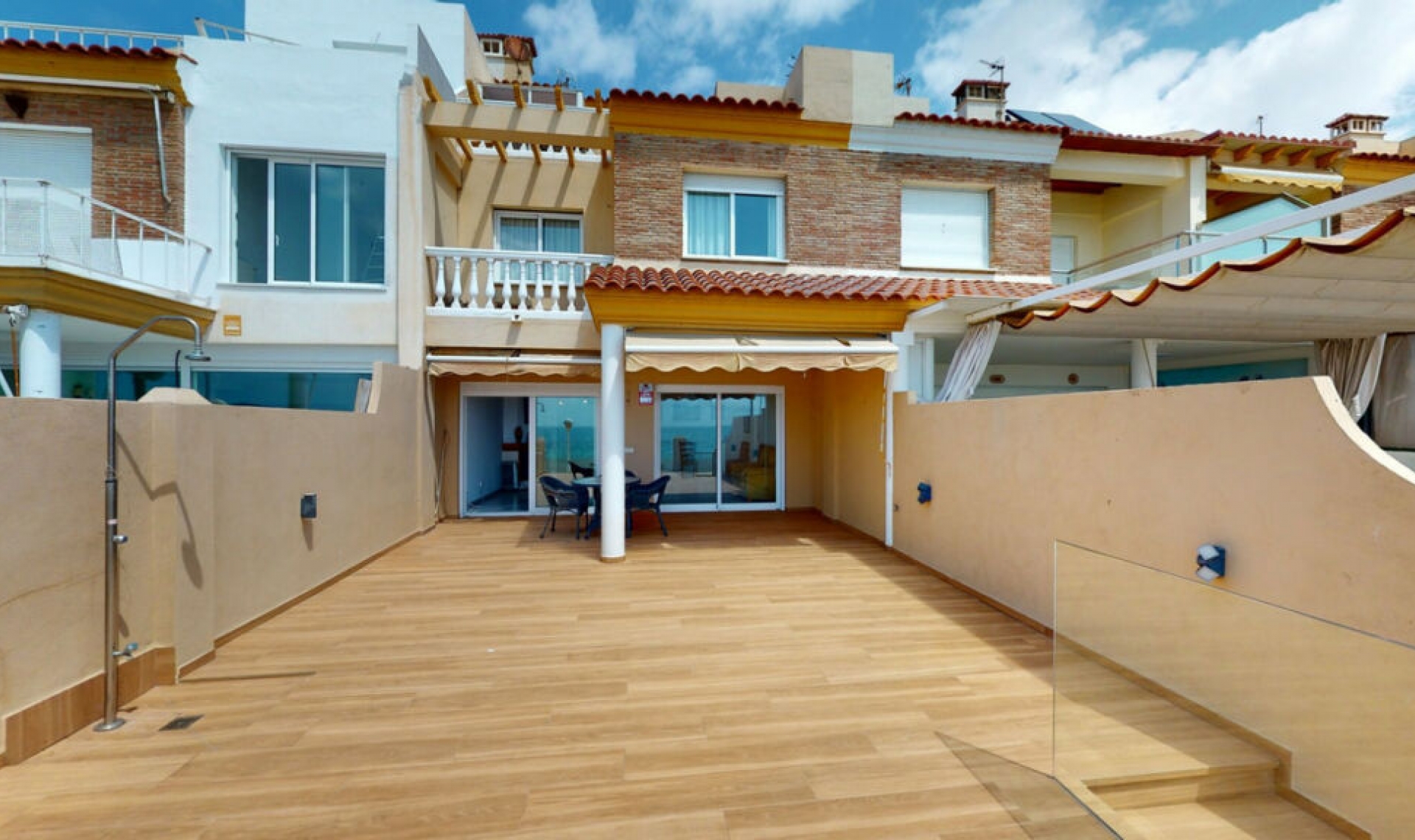 Resale - House -
Torre del Mar