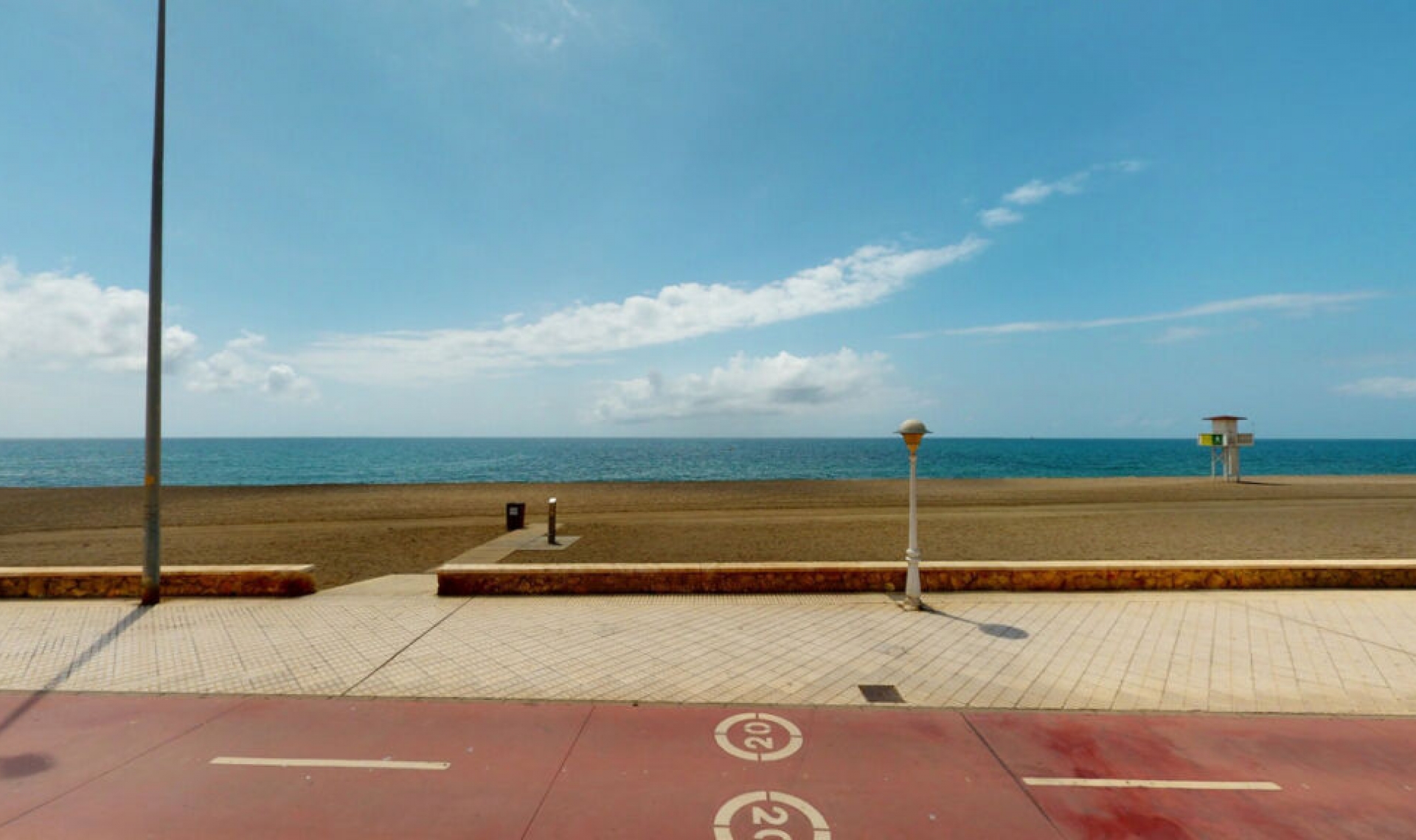 Resale - House -
Torre del Mar