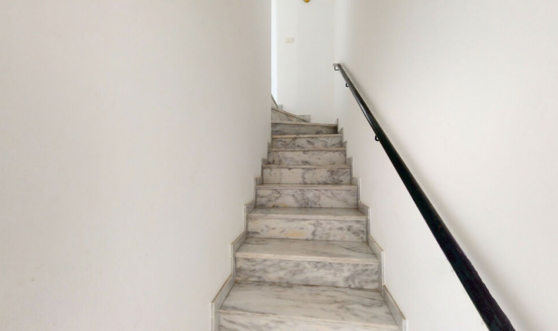 Resale - House -
Torre del Mar