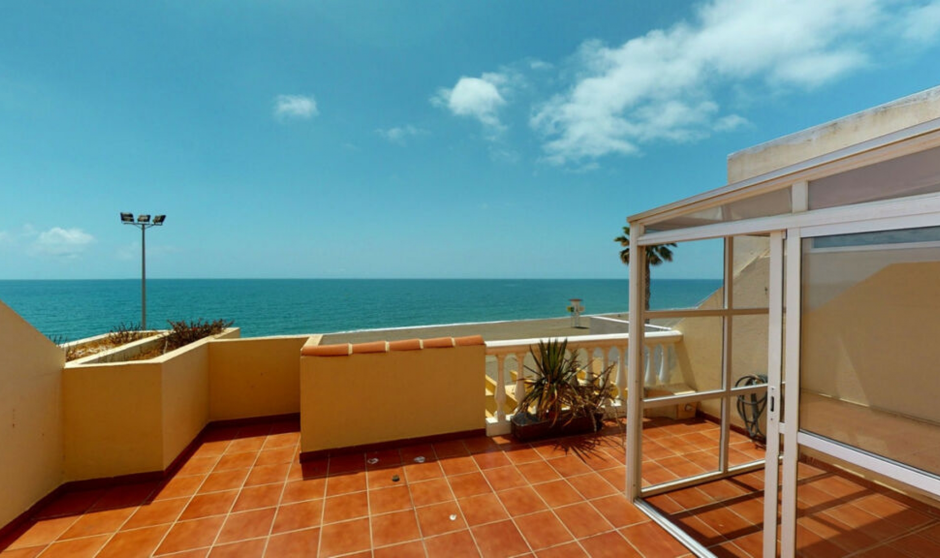 Resale - House -
Torre del Mar