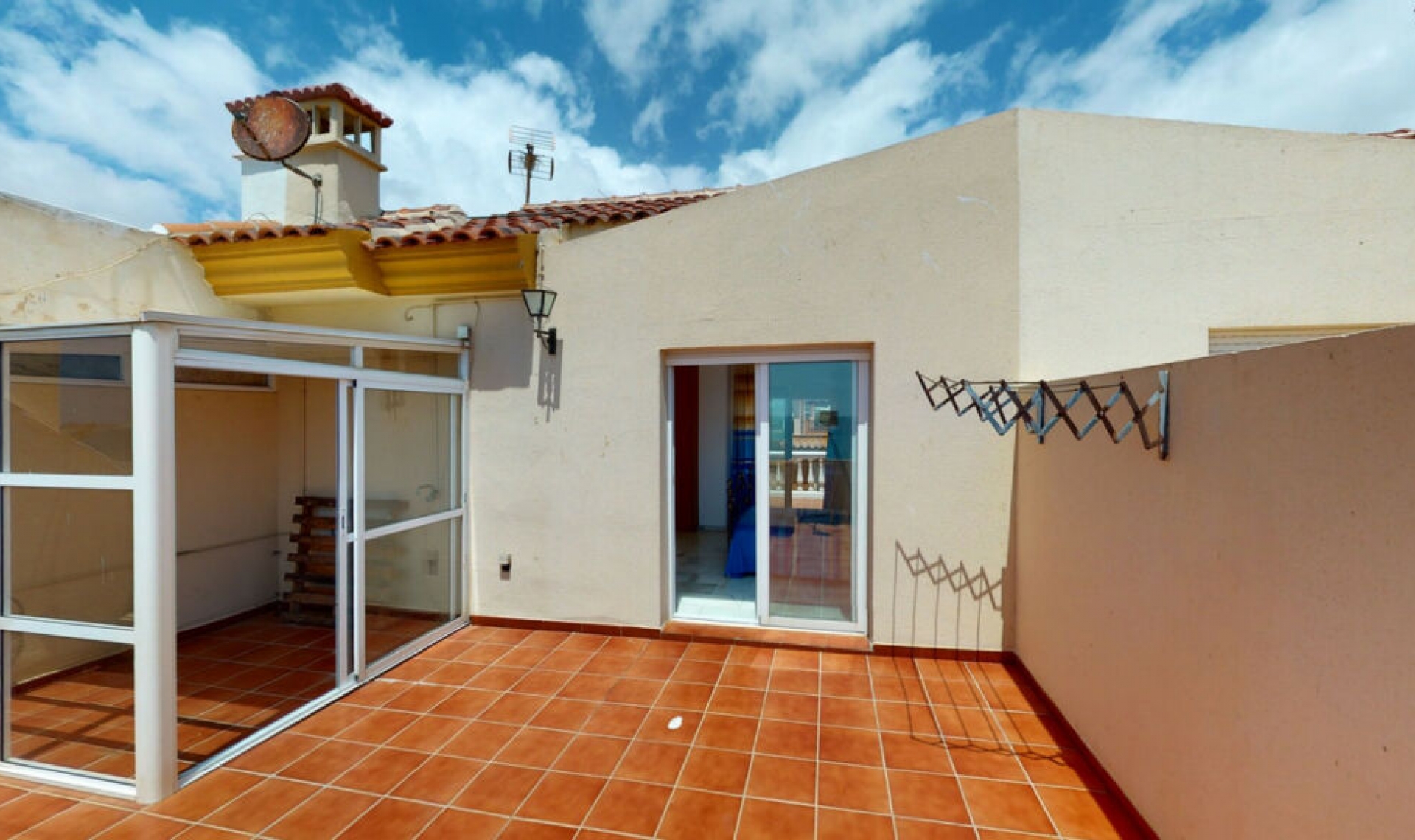 Resale - House -
Torre del Mar