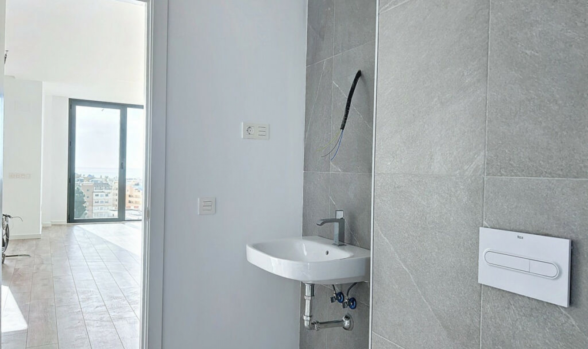 Resale - House -
Torre del Mar