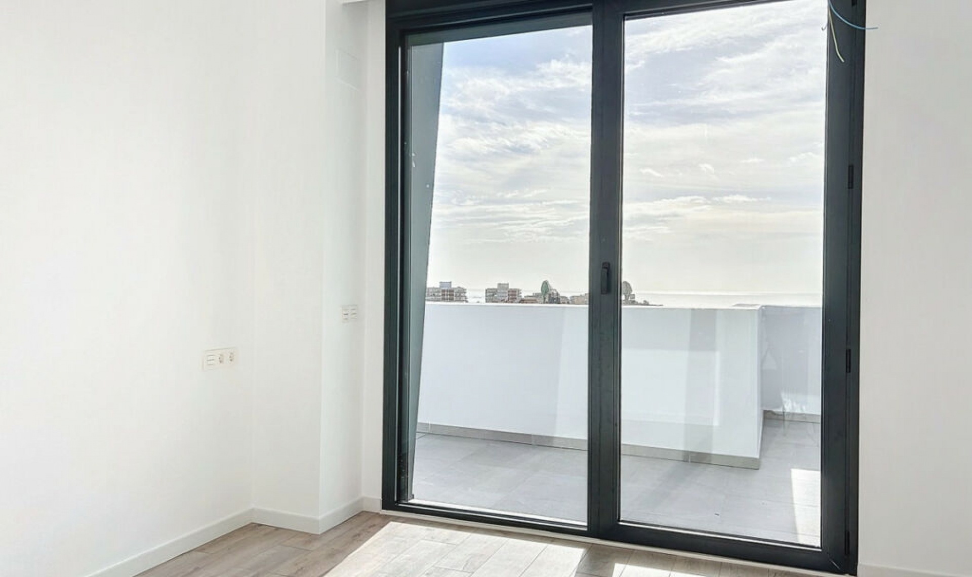 Resale - House -
Torre del Mar