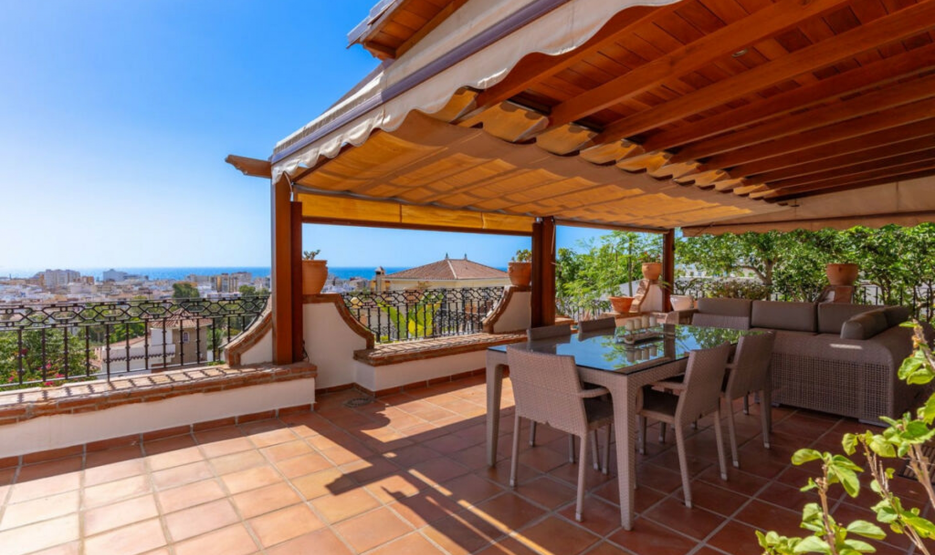 Resale - House -
Torre del Mar