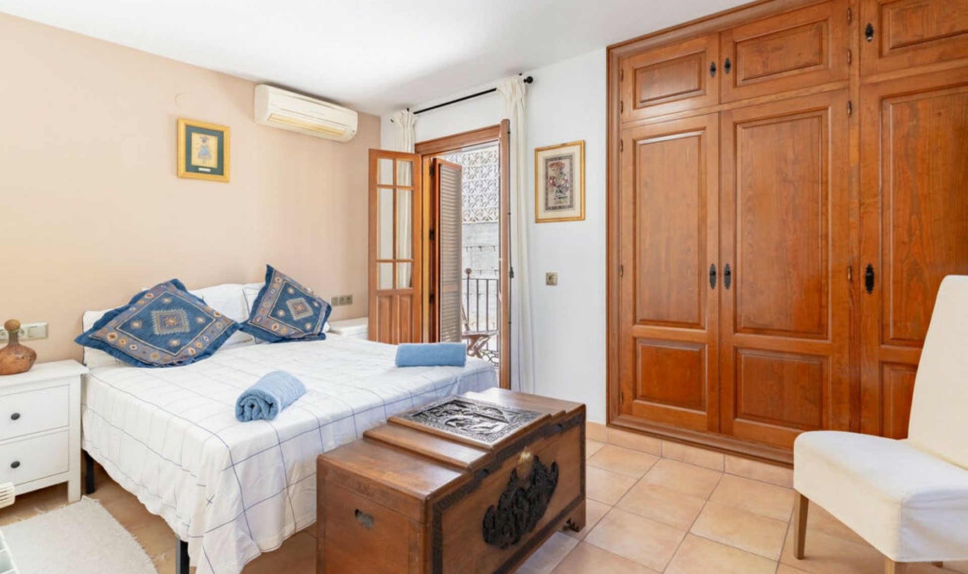 Resale - House -
Torre del Mar