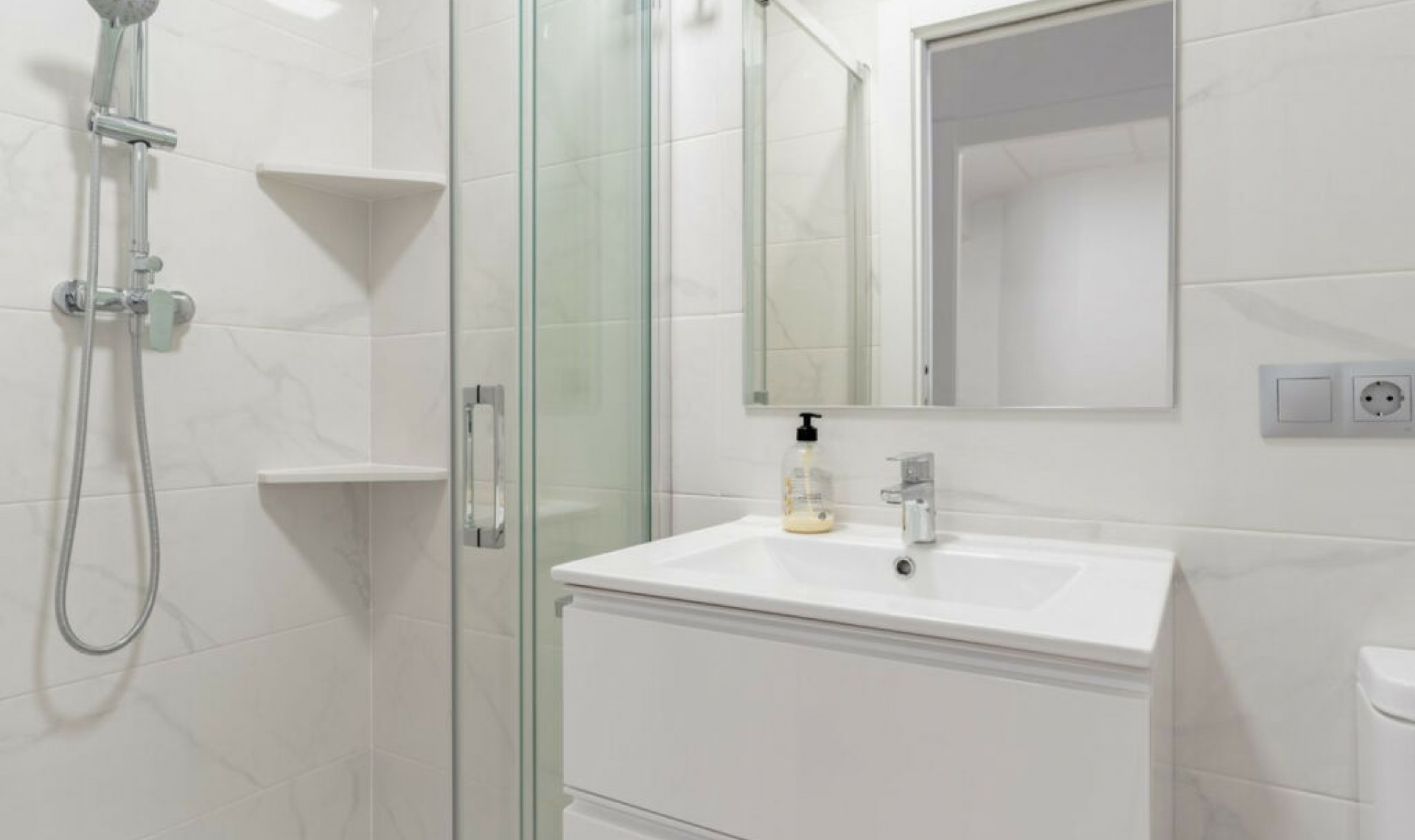 Resale - House -
Torre del Mar