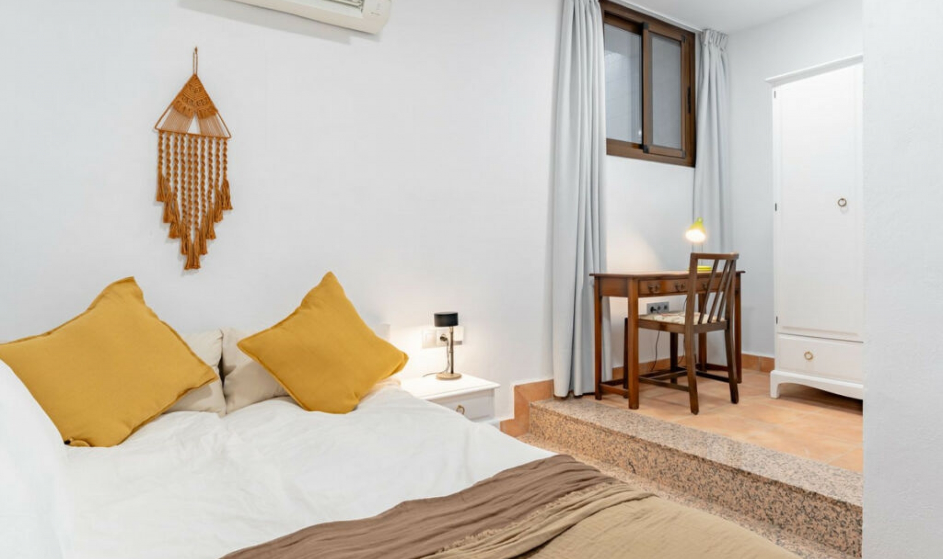 Resale - House -
Torre del Mar