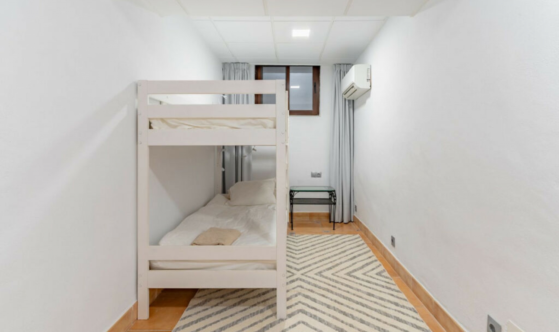 Resale - House -
Torre del Mar