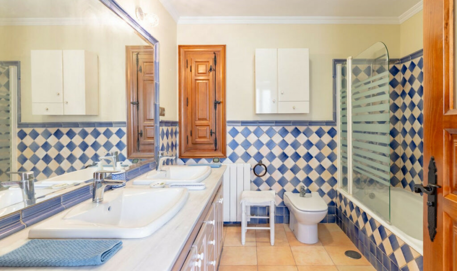 Resale - House -
Torre del Mar