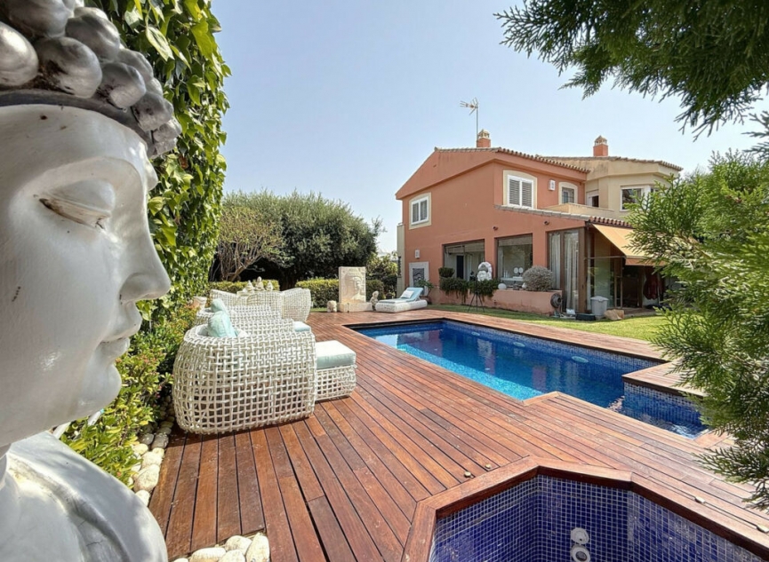 Resale - House -
Torre del Mar