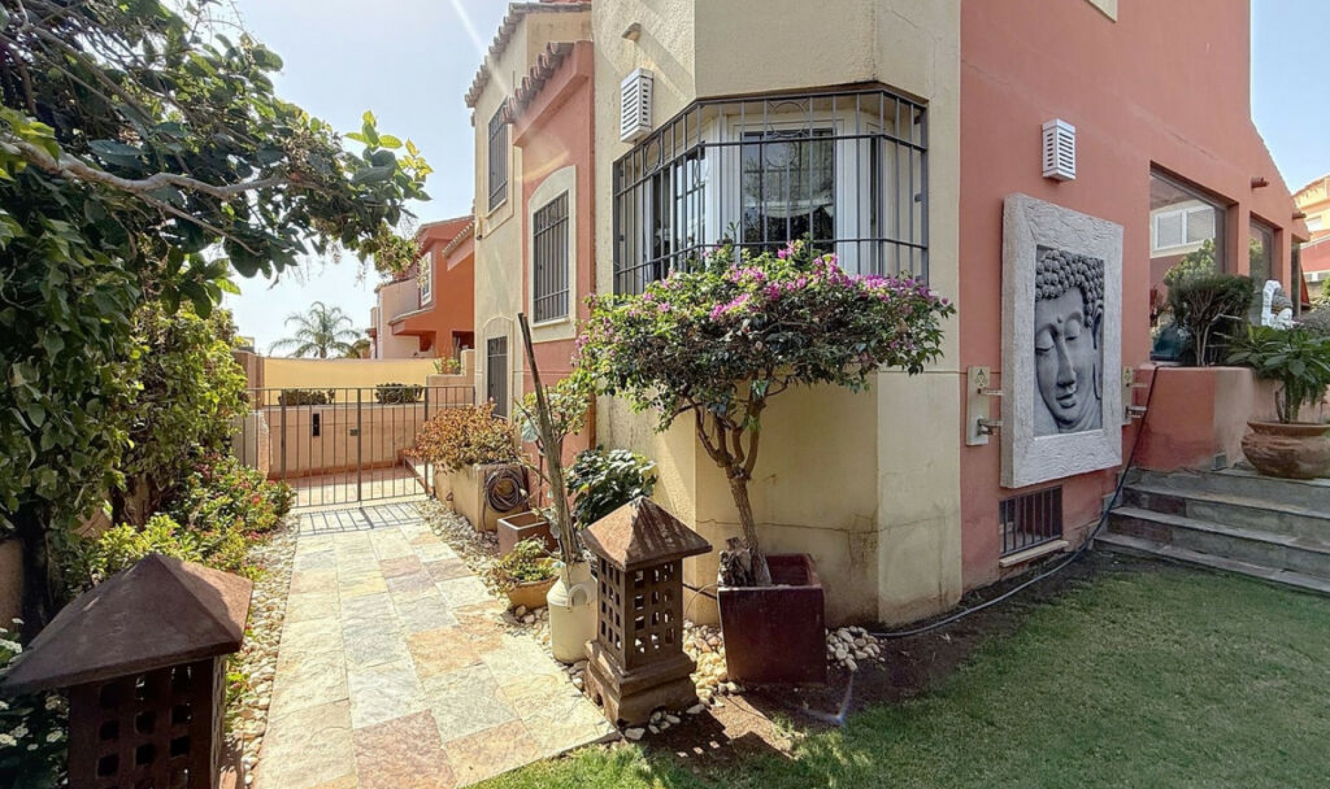 Resale - House -
Torre del Mar
