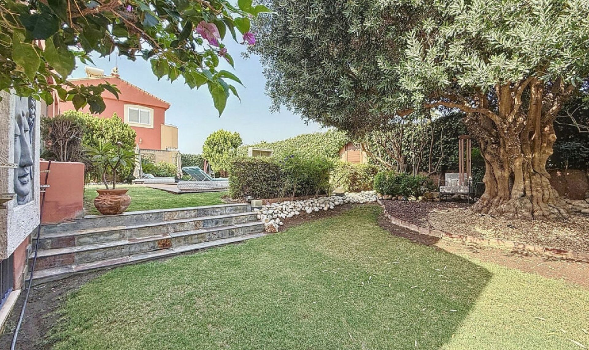 Resale - House -
Torre del Mar