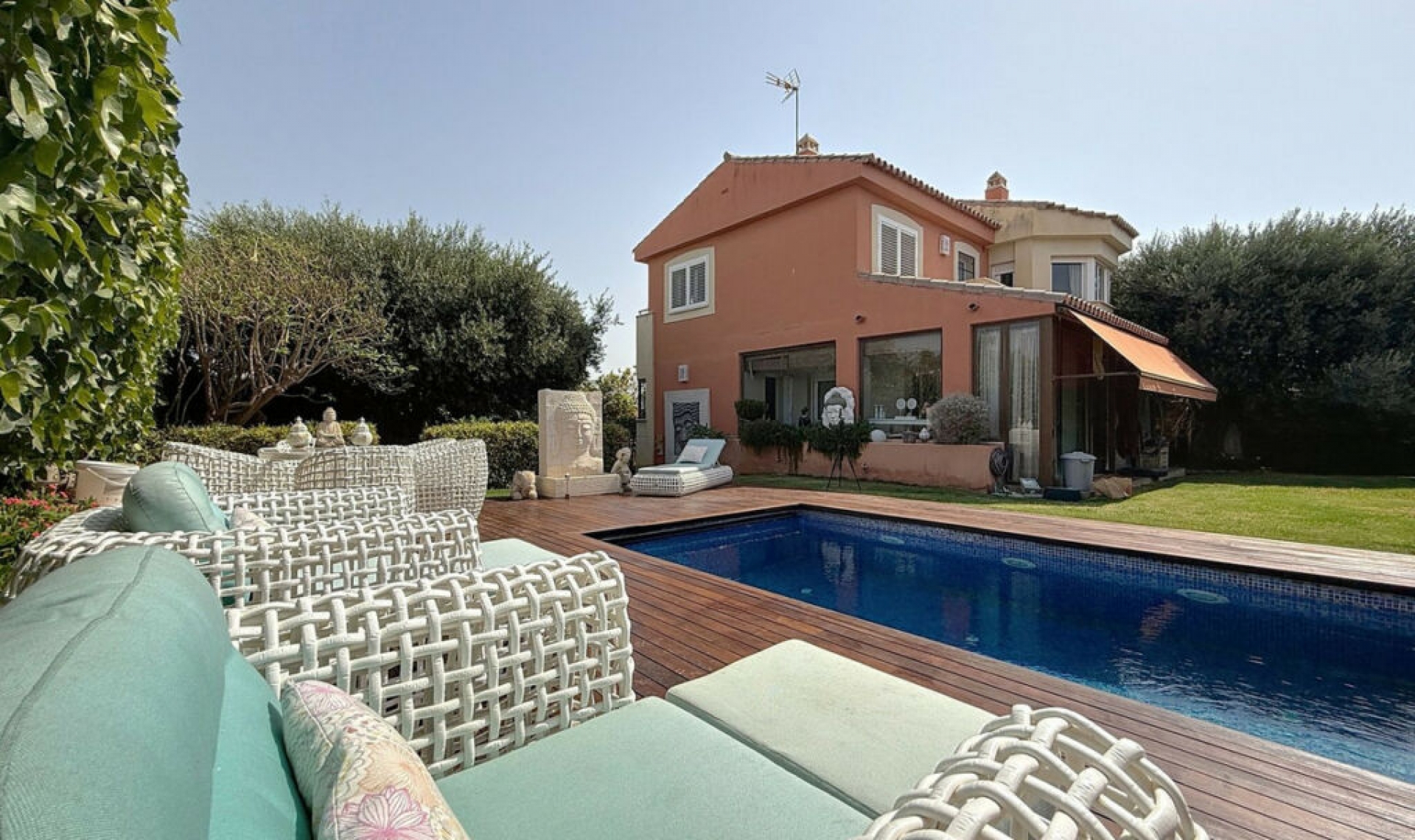 Resale - House -
Torre del Mar