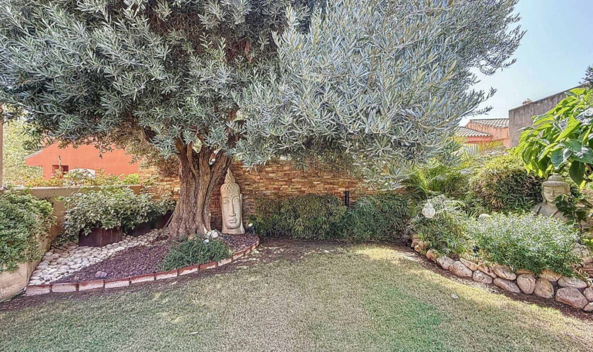 Resale - House -
Torre del Mar