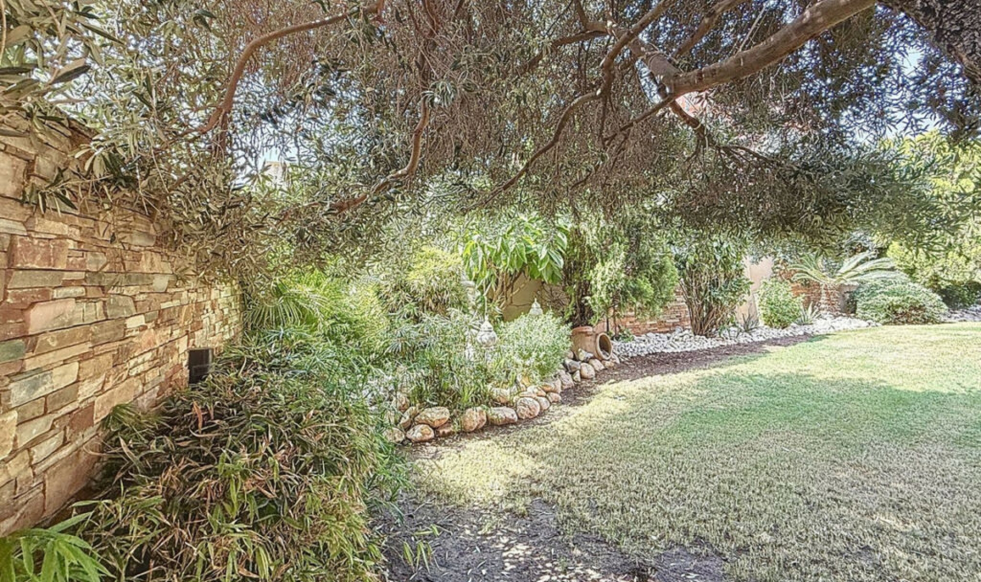 Resale - House -
Torre del Mar