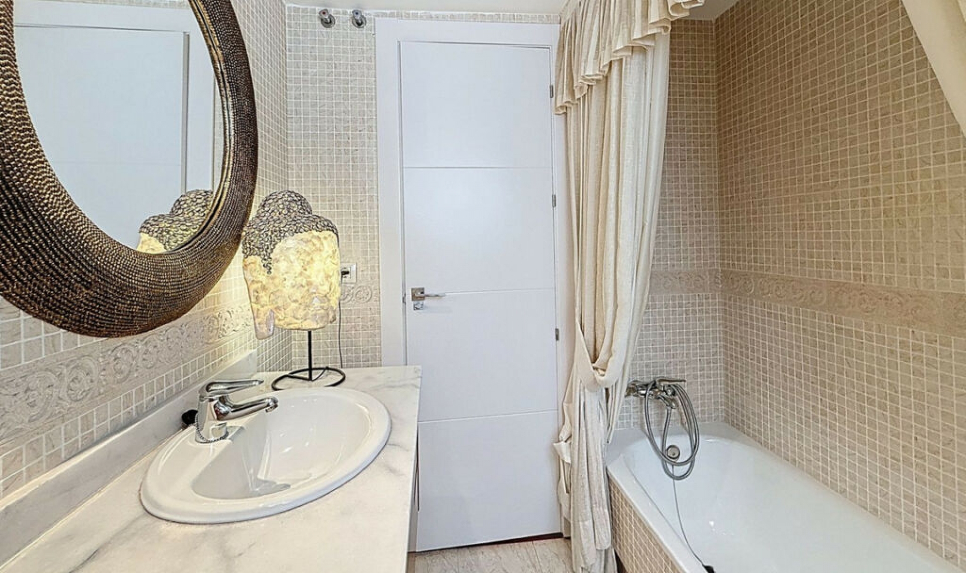 Resale - House -
Torre del Mar