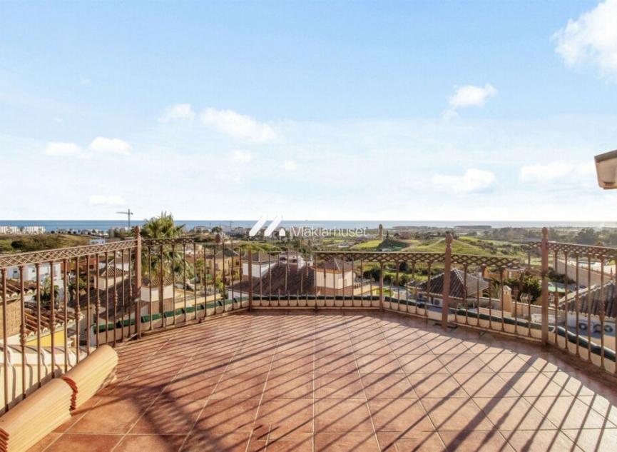 Resale - House -
Torre del Mar