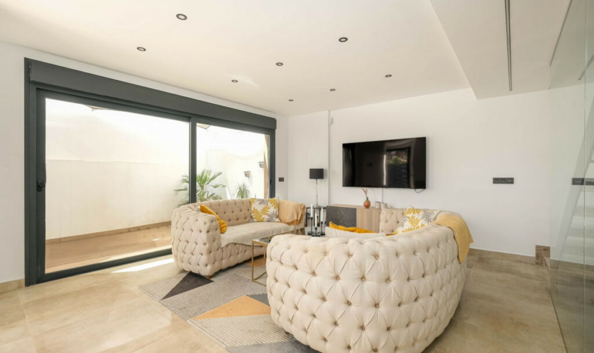 Resale - House -
Torreblanca