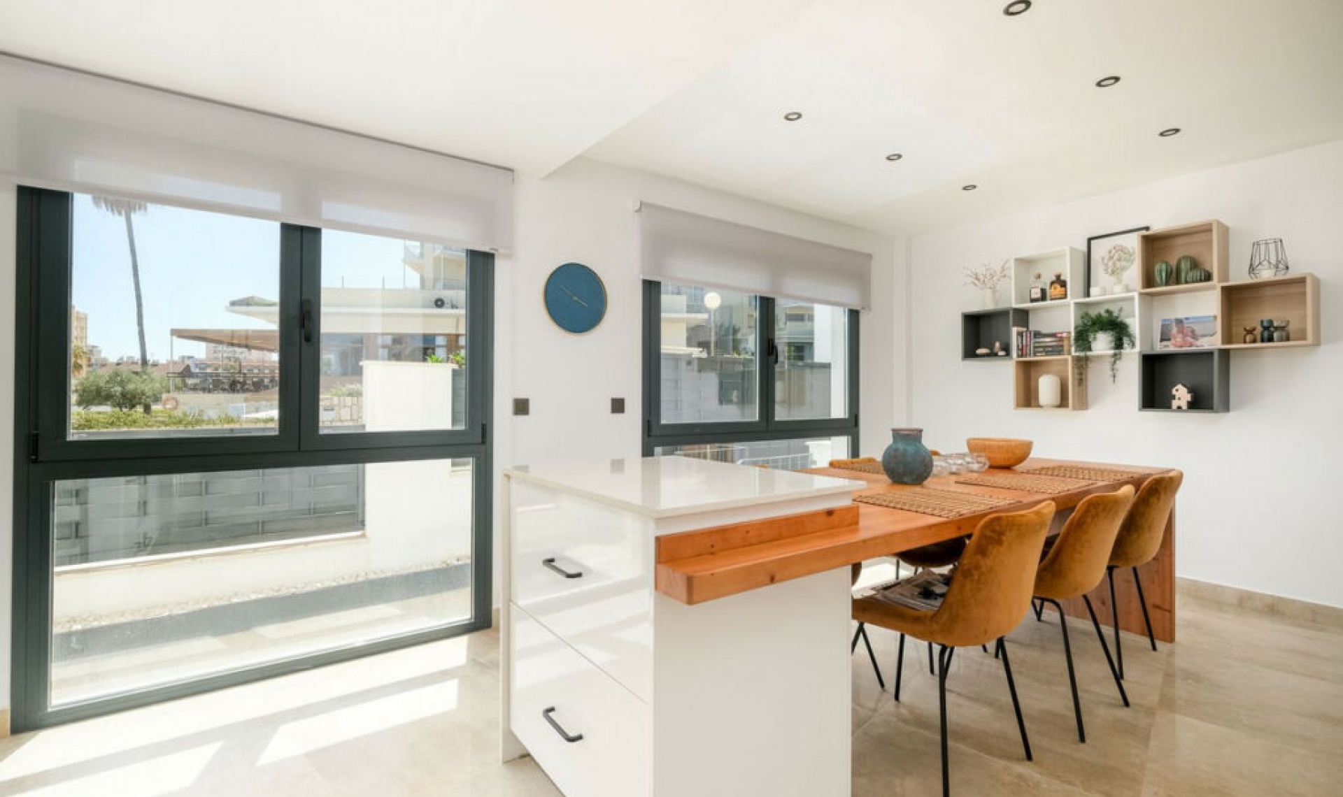 Resale - House -
Torreblanca