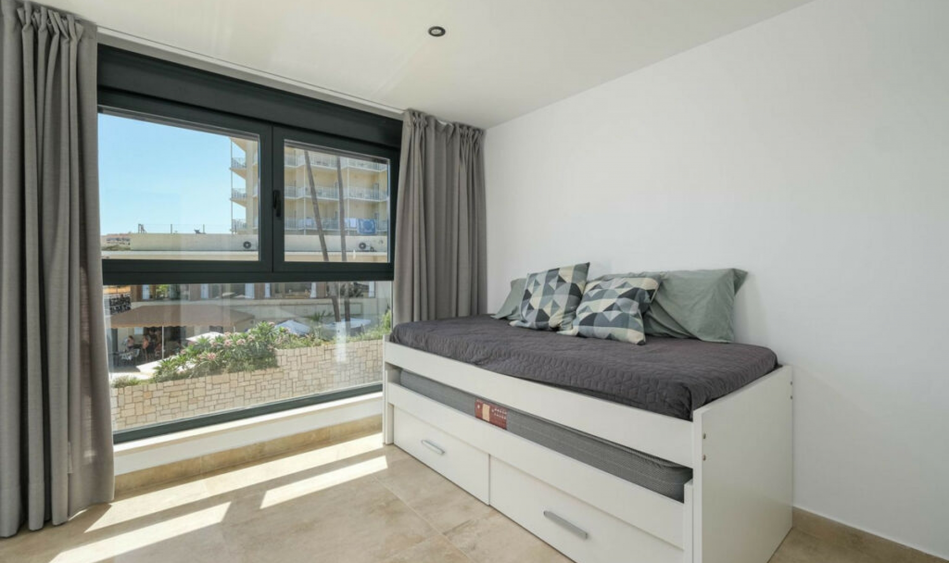 Resale - House -
Torreblanca