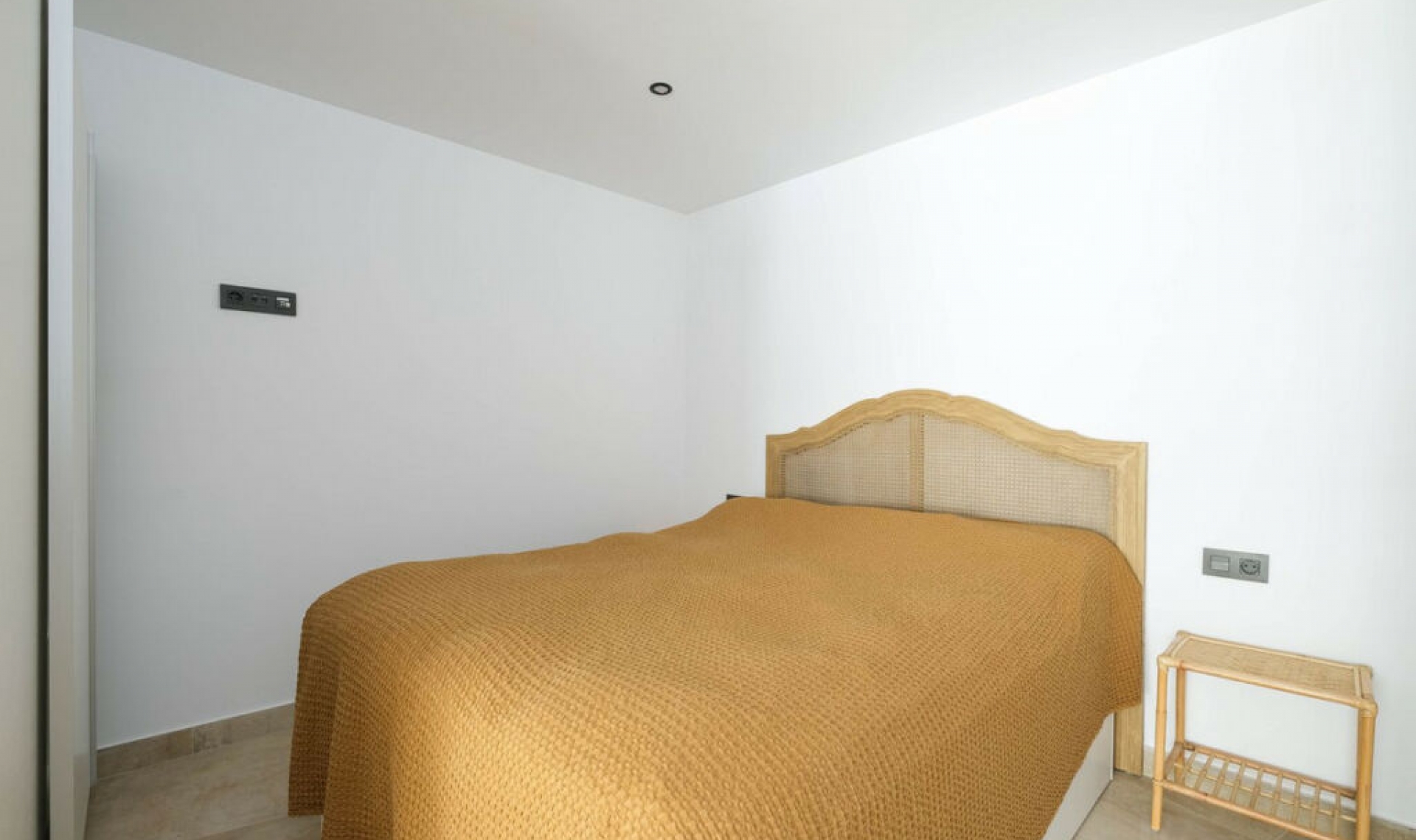 Resale - House -
Torreblanca